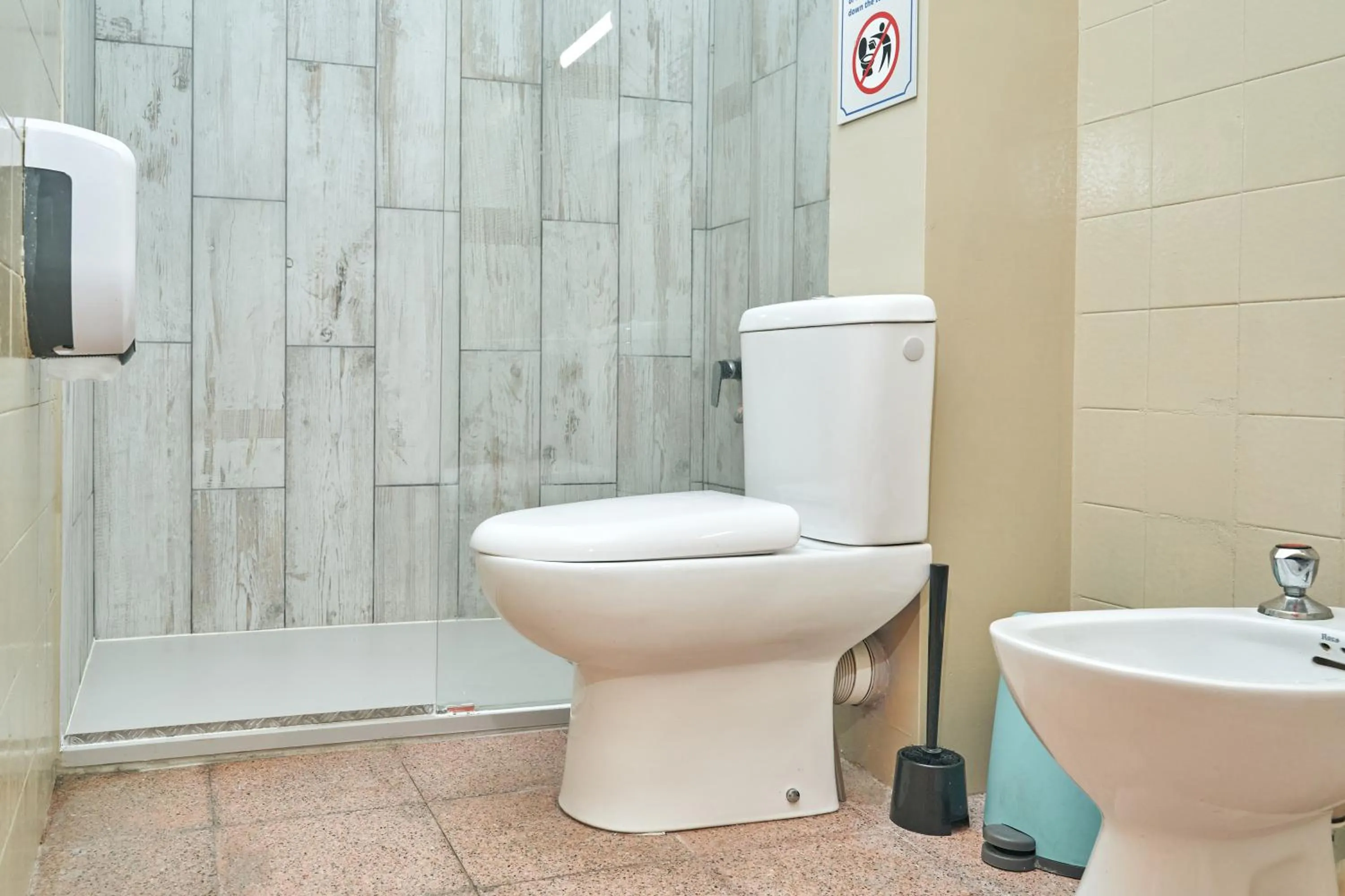 Bathroom in LOFT HOSTAL Group