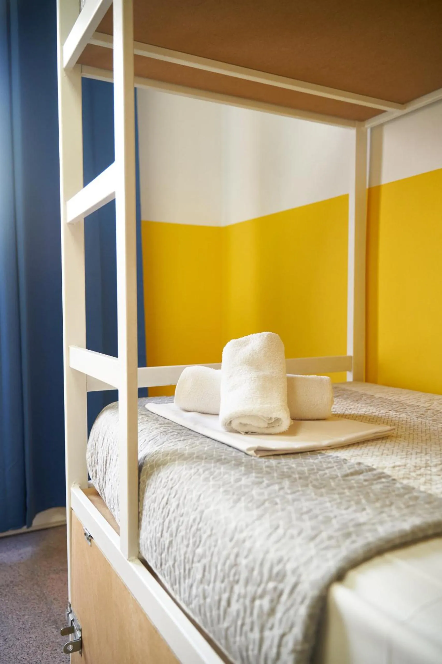 Bed in LOFT HOSTAL Group