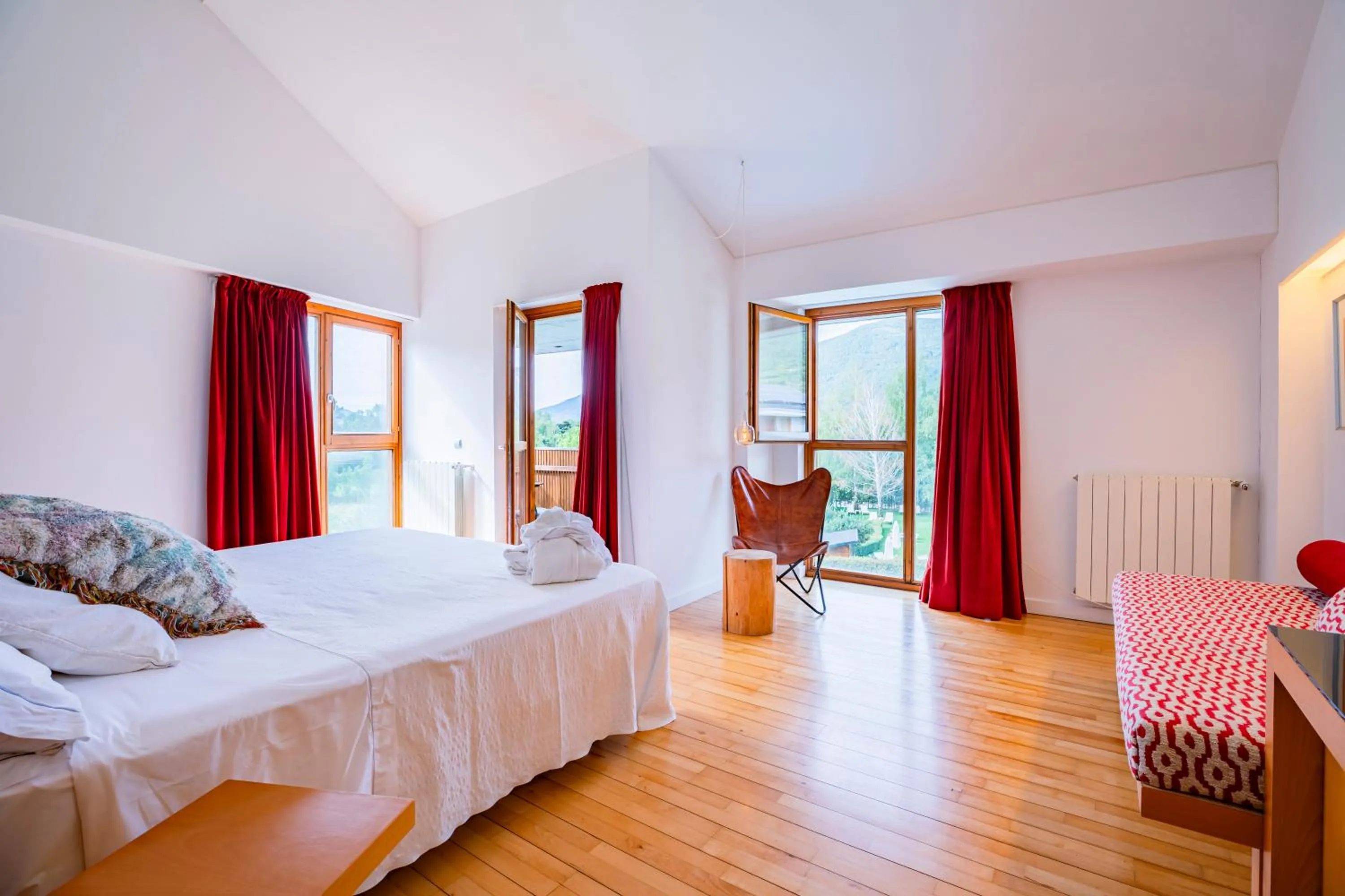 Photo of the whole room, Bed in Tierra de Biescas