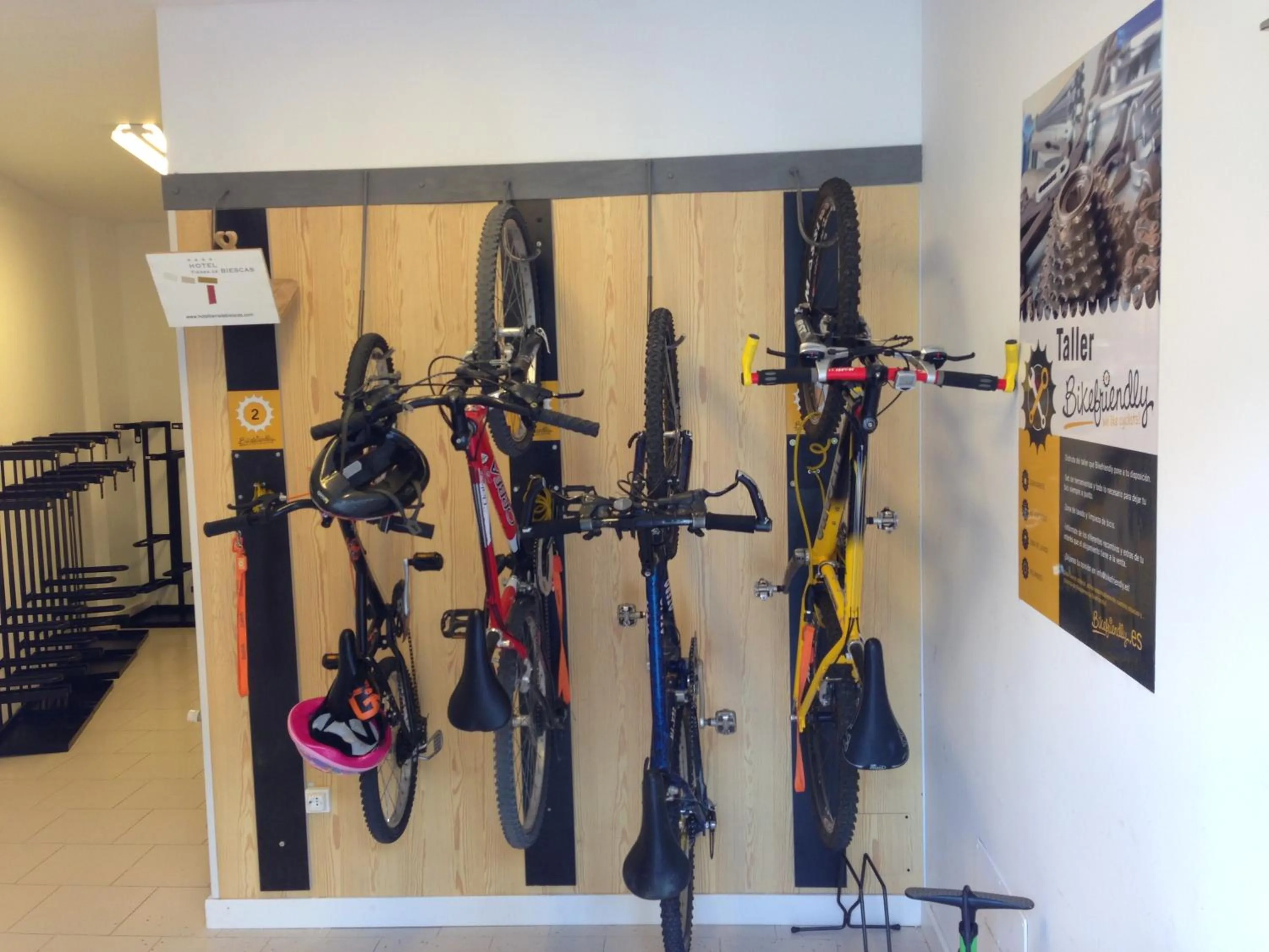 Cycling in Tierra de Biescas