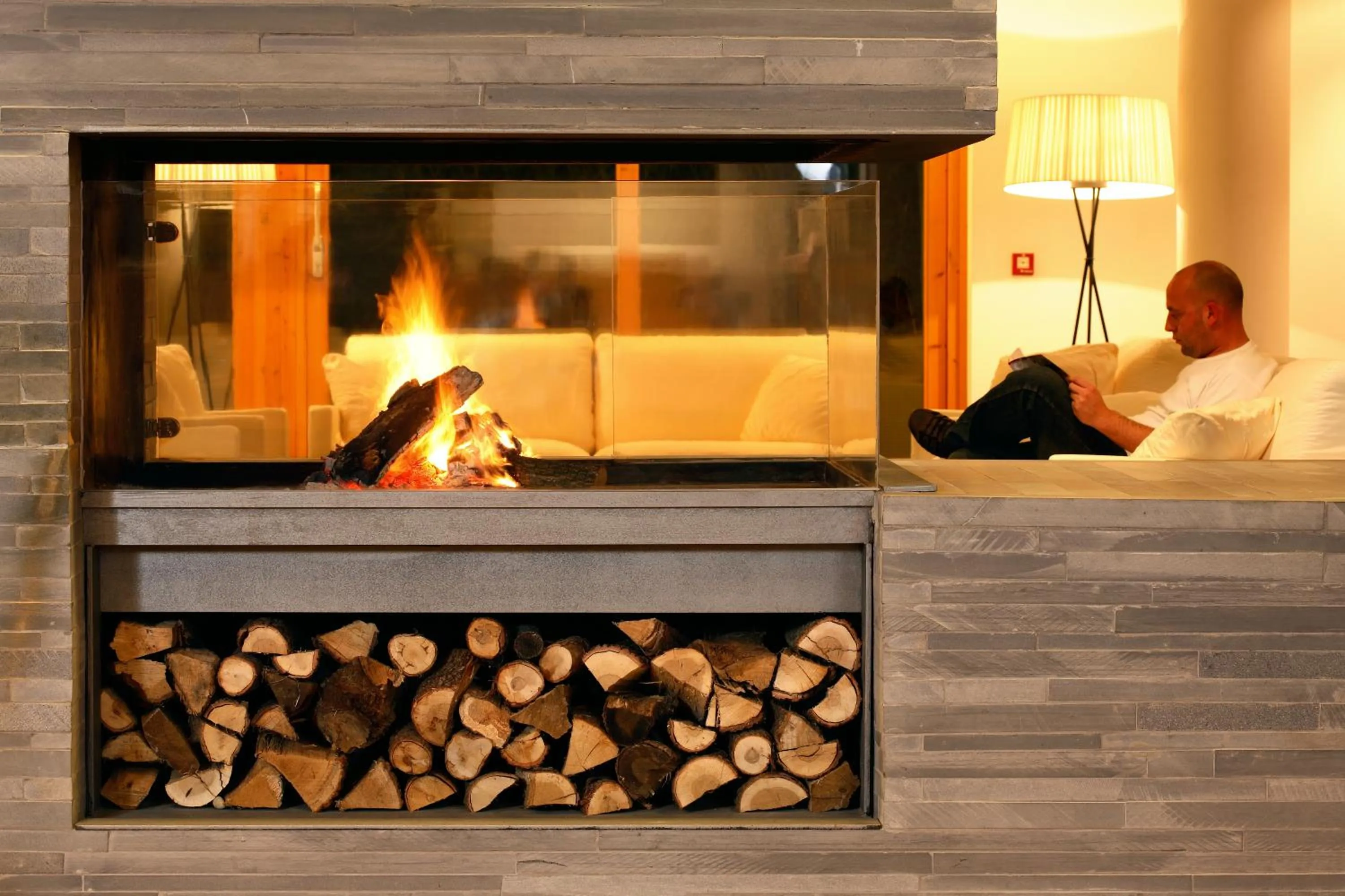 Library in Tierra de Biescas