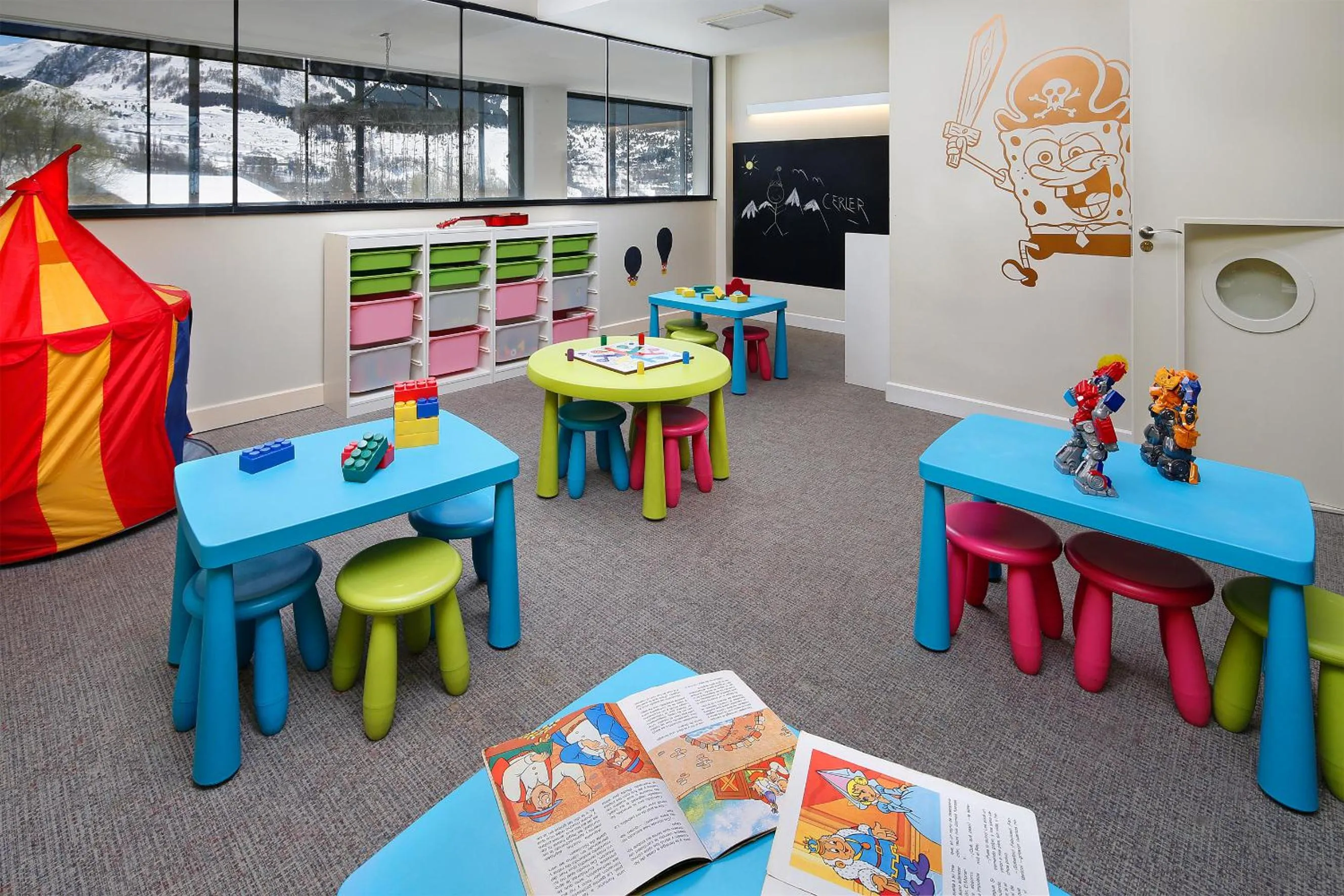 Kids's club in HG Cerler