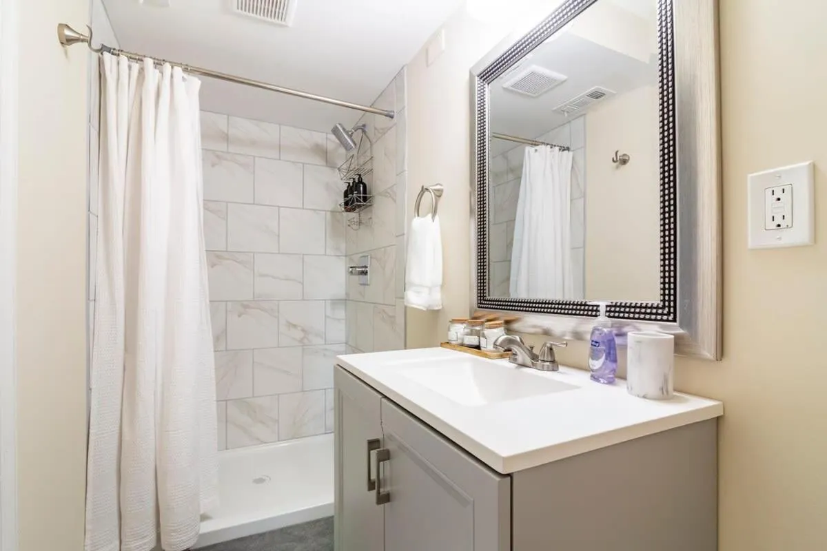 5 bedrooms with 4 Full Bath Fire Pit BBQ and Plush Amen on 1 2 acre