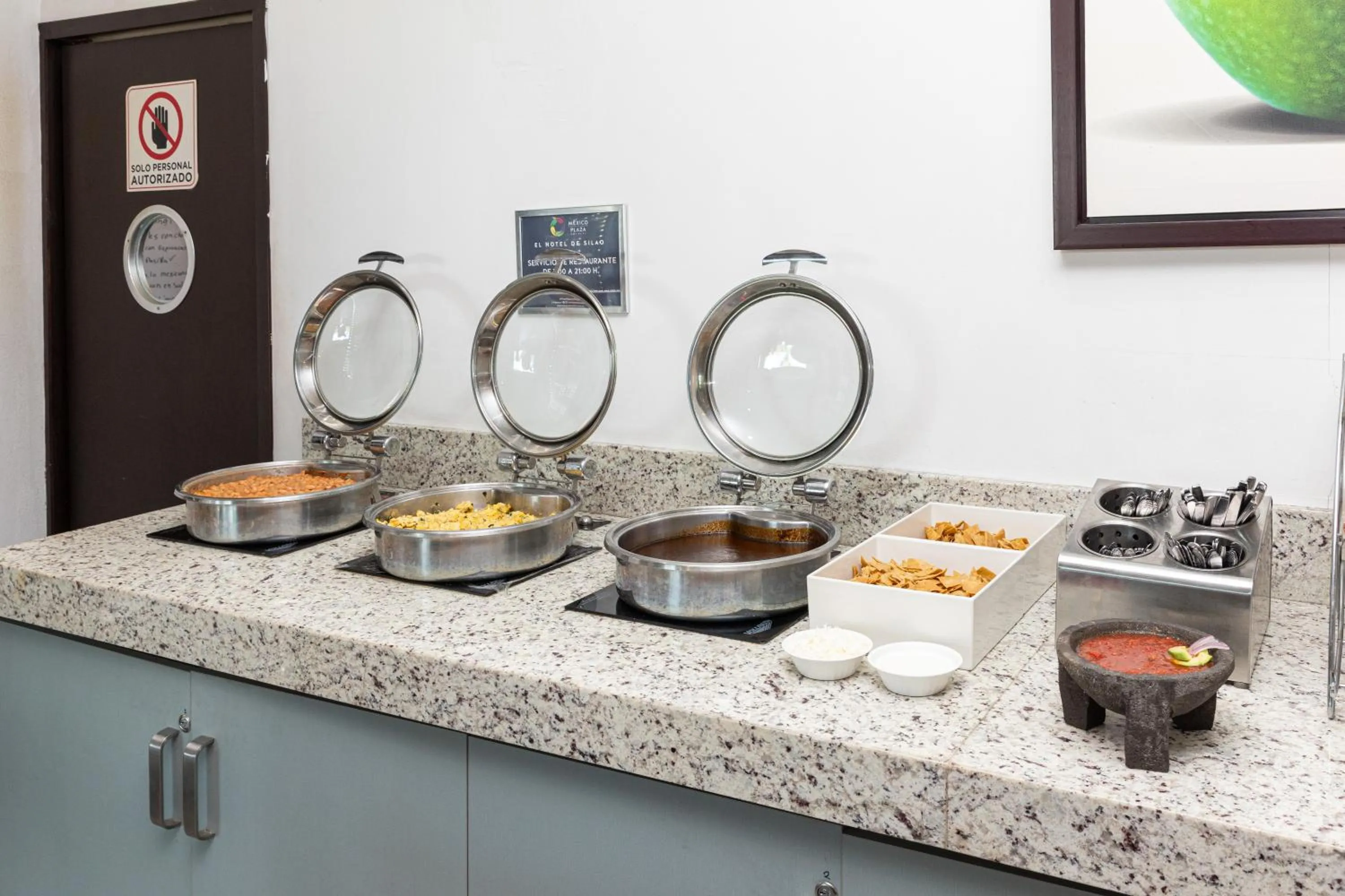 Breakfast in Hotel México Plaza Silao Aeropuerto