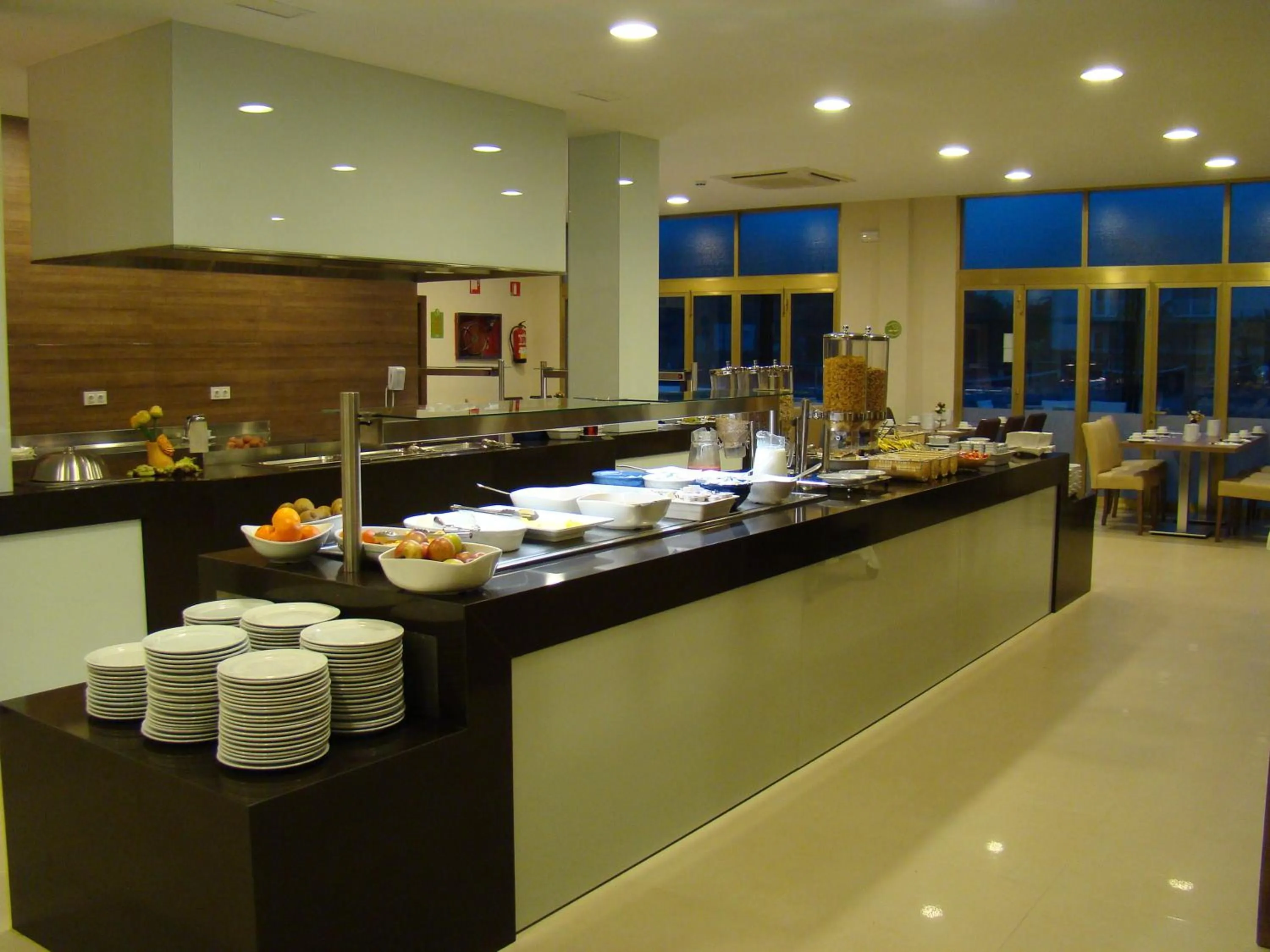 Food and drinks in Club Simó