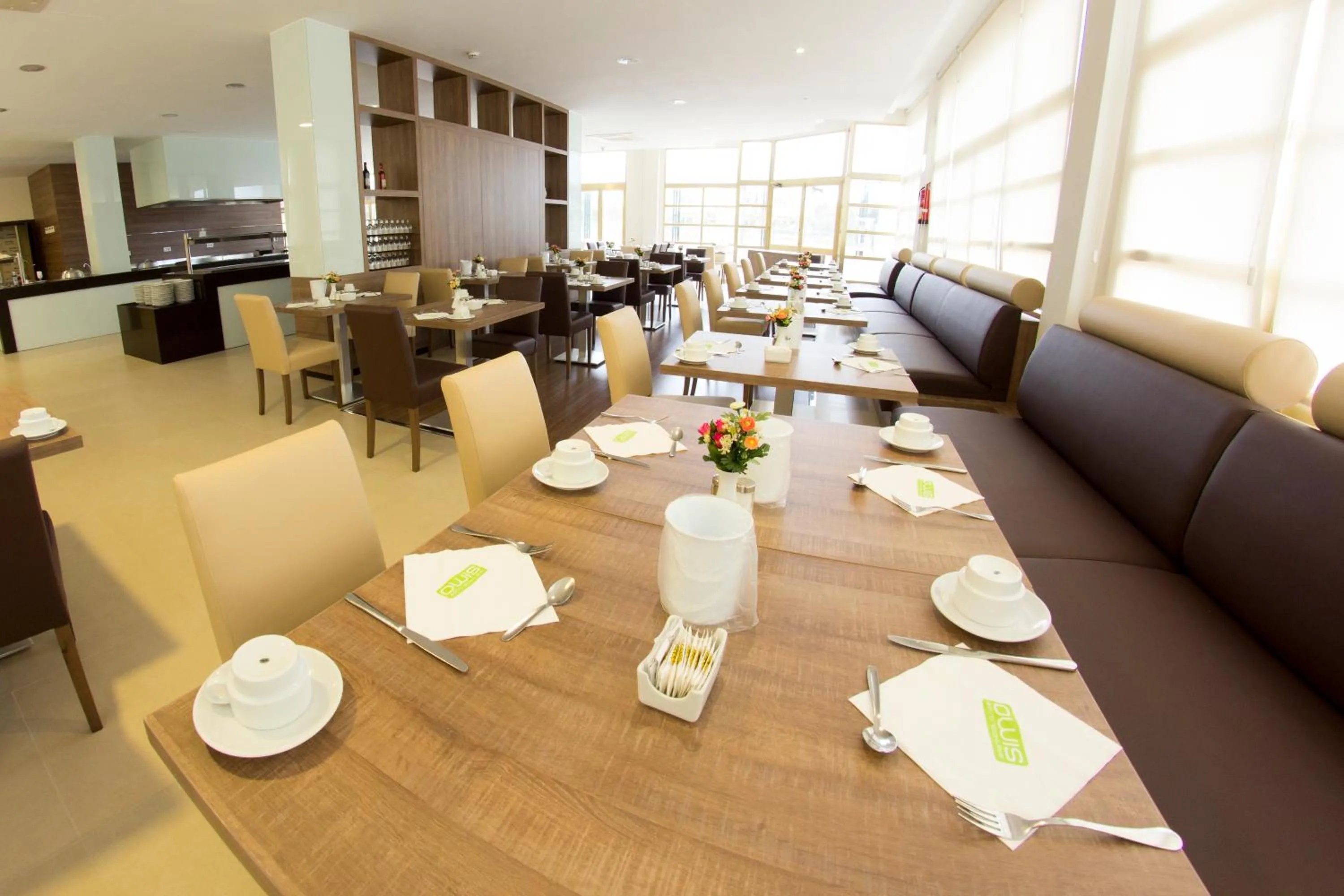 Restaurant/places to eat in Club Simó