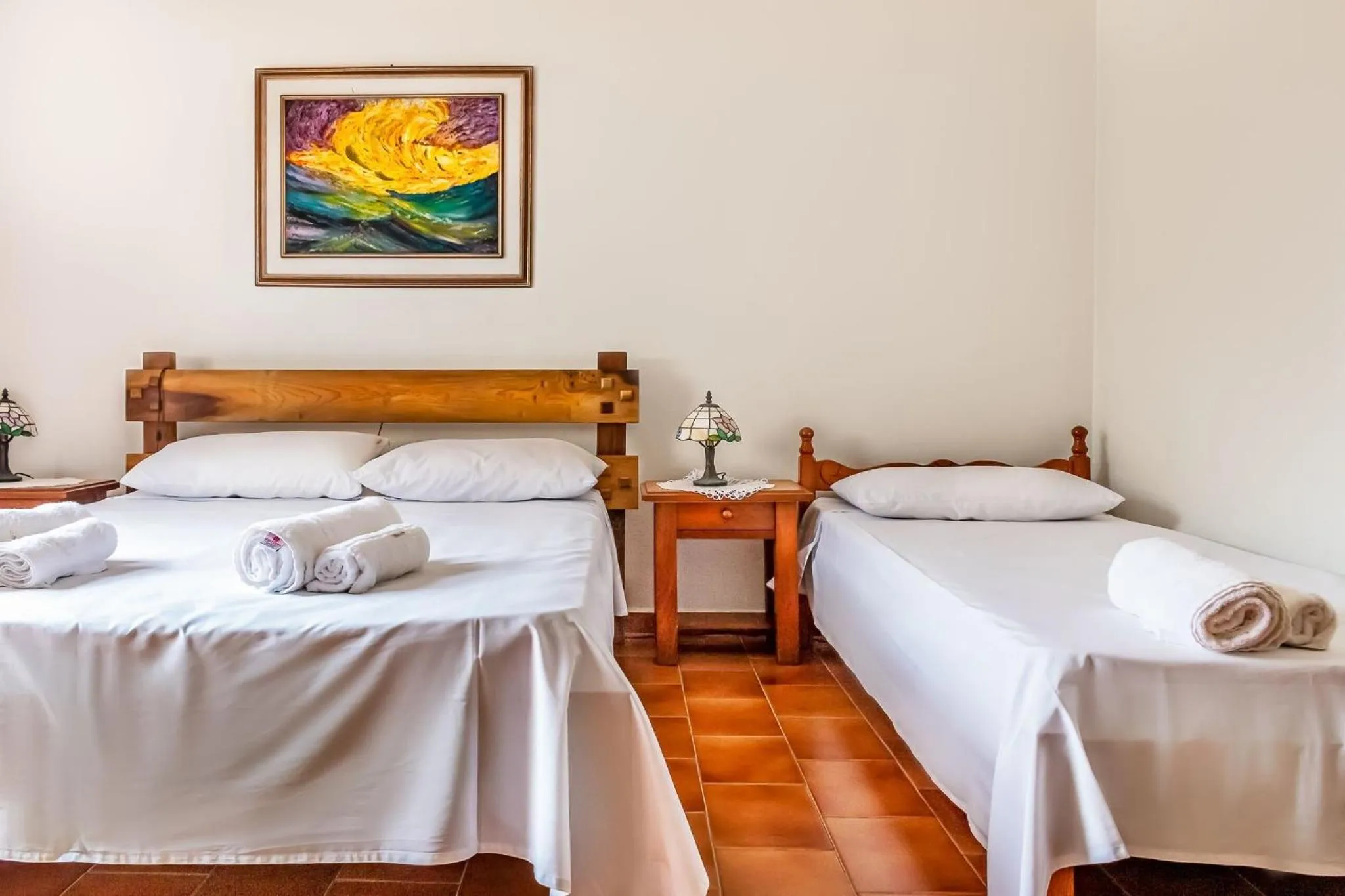 Photo of the whole room, Bed in Casa com jardim e churrasqueira perto da praia