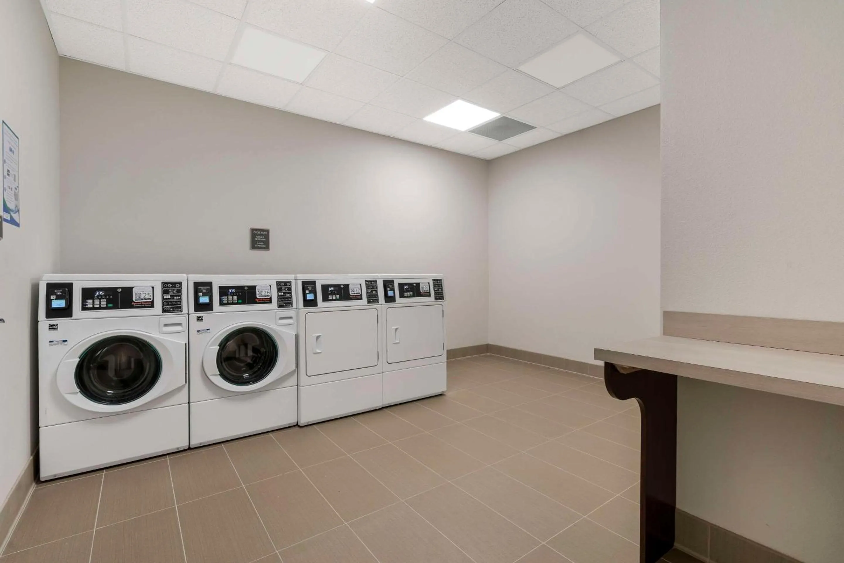 laundry in Pestana Orlando Suites - Lake Buena Vista