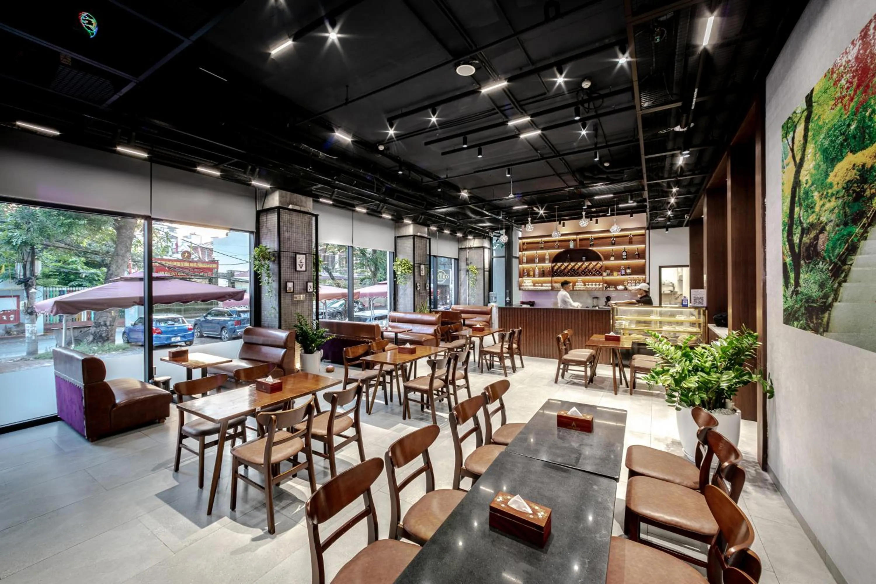 Restaurant/places to eat in A25 Hotel - 18 Nguyễn Hy Quang