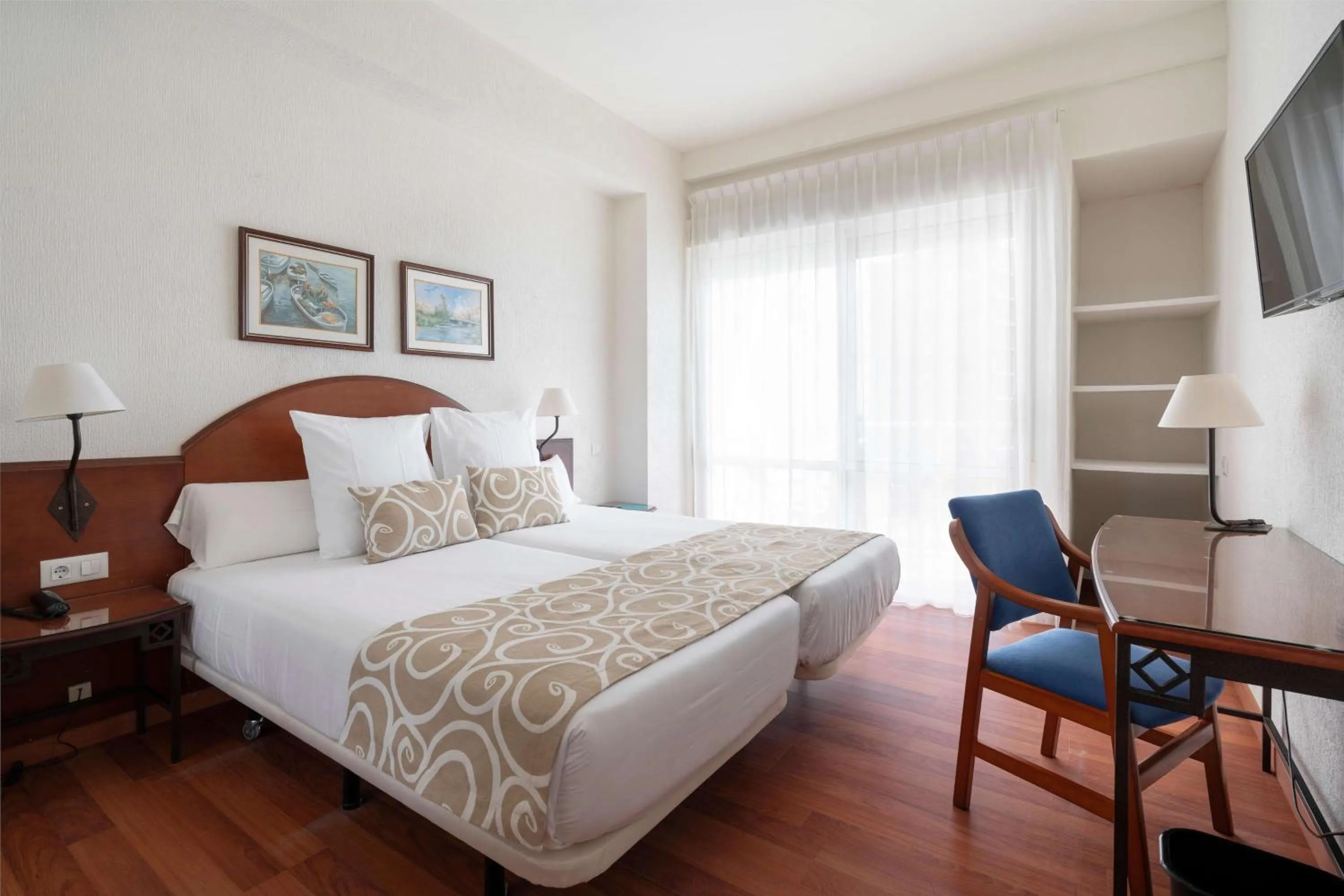 Bedroom, Bed in AluaSun Doblemar