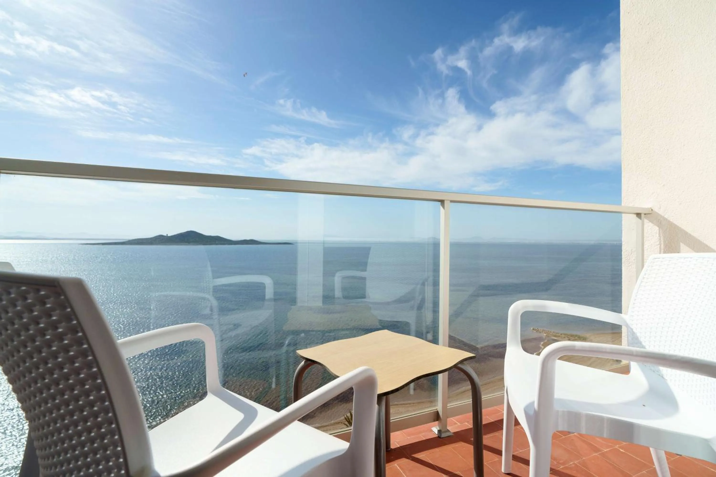 Bedroom in AluaSun Doblemar