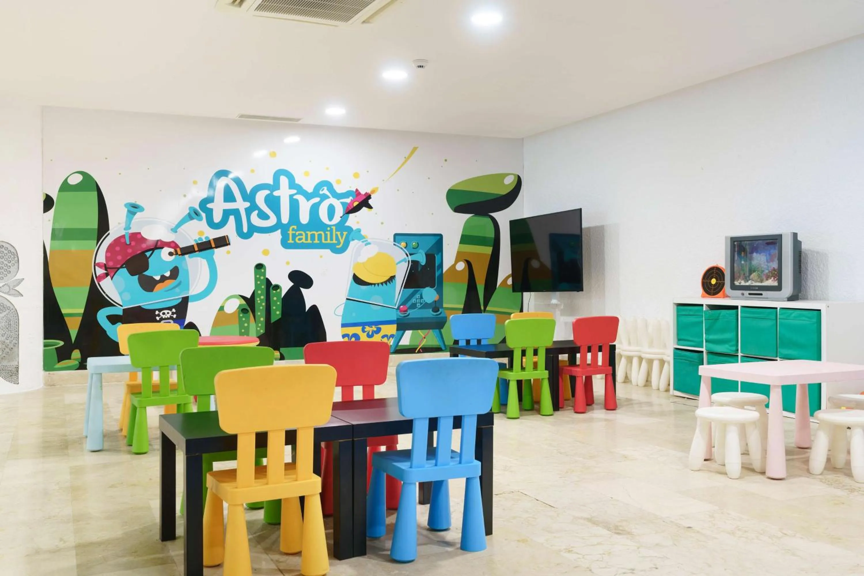 Lounge or bar in AluaSun Doblemar