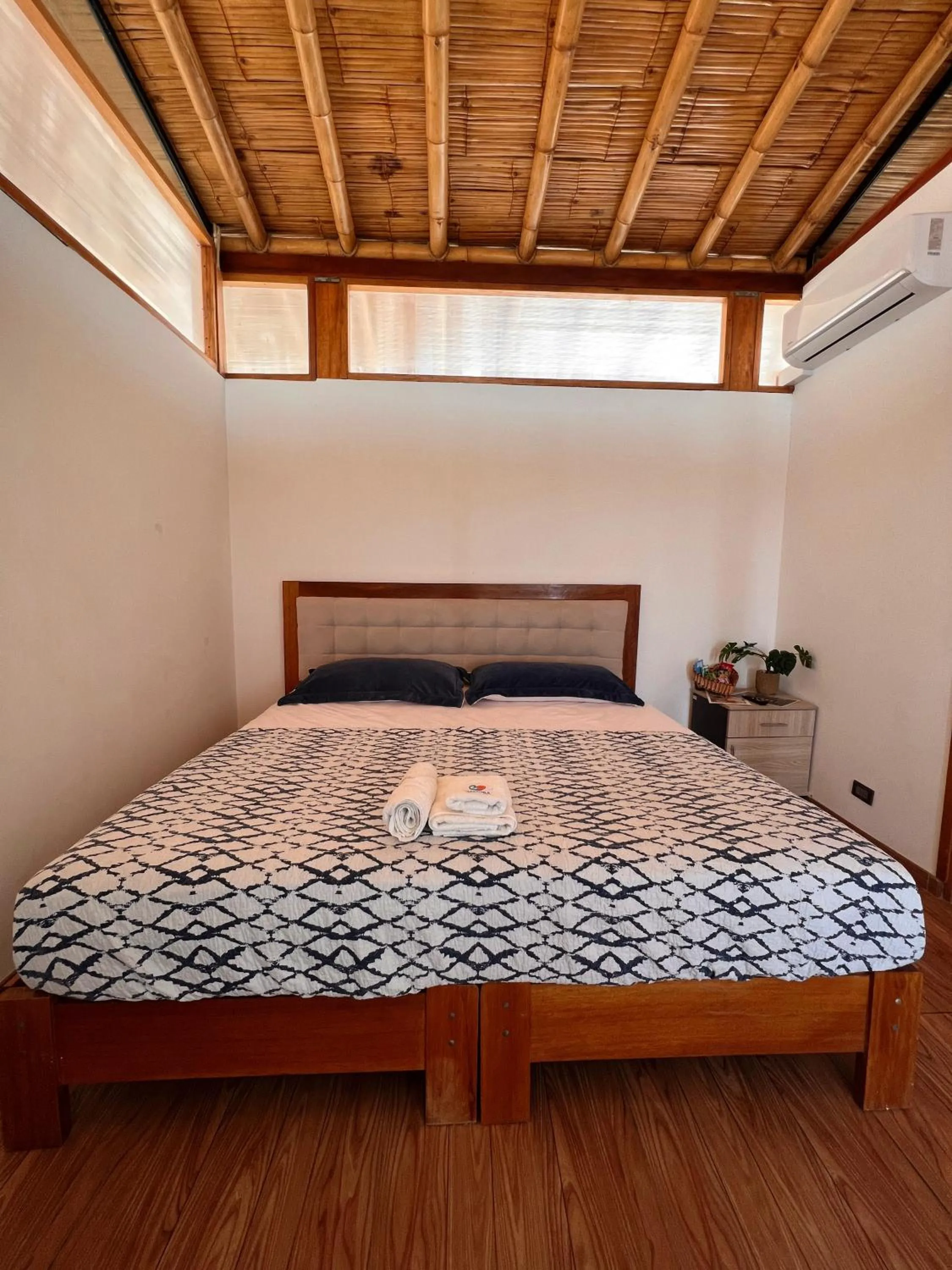 Photo of the whole room, Bed in Gamora Hotel Playa