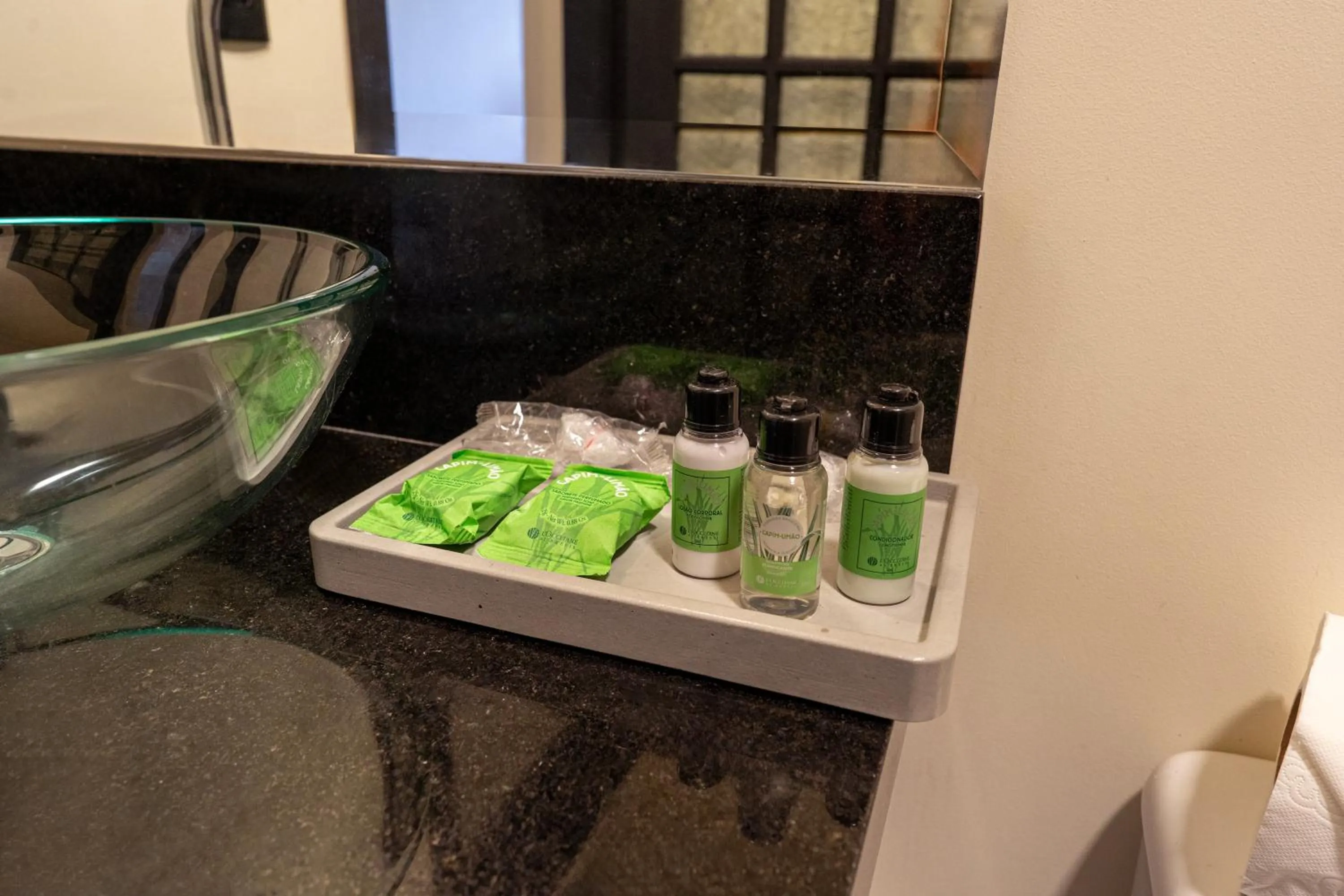 Bathroom in Pousada Terrazzo Bonjardim - by Easy Hotéis