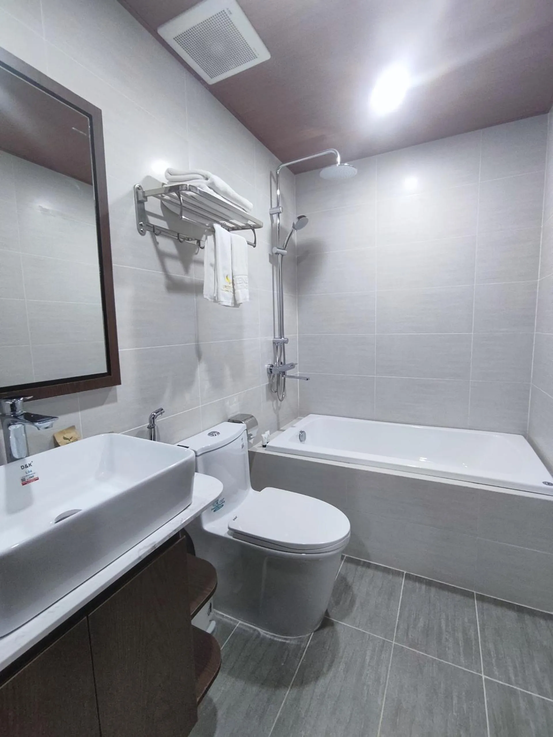 Toilet in GREENECO DA LAT HOTEL - Khách sạn Green Eco Đà Lạt