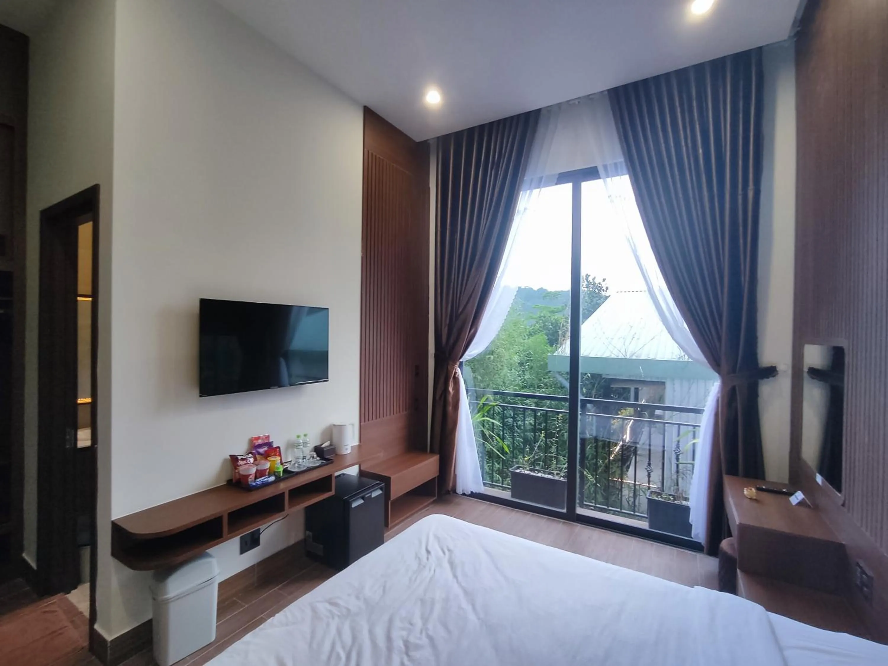 Bedroom, Bed in GREENECO DA LAT HOTEL - Khách sạn Green Eco Đà Lạt