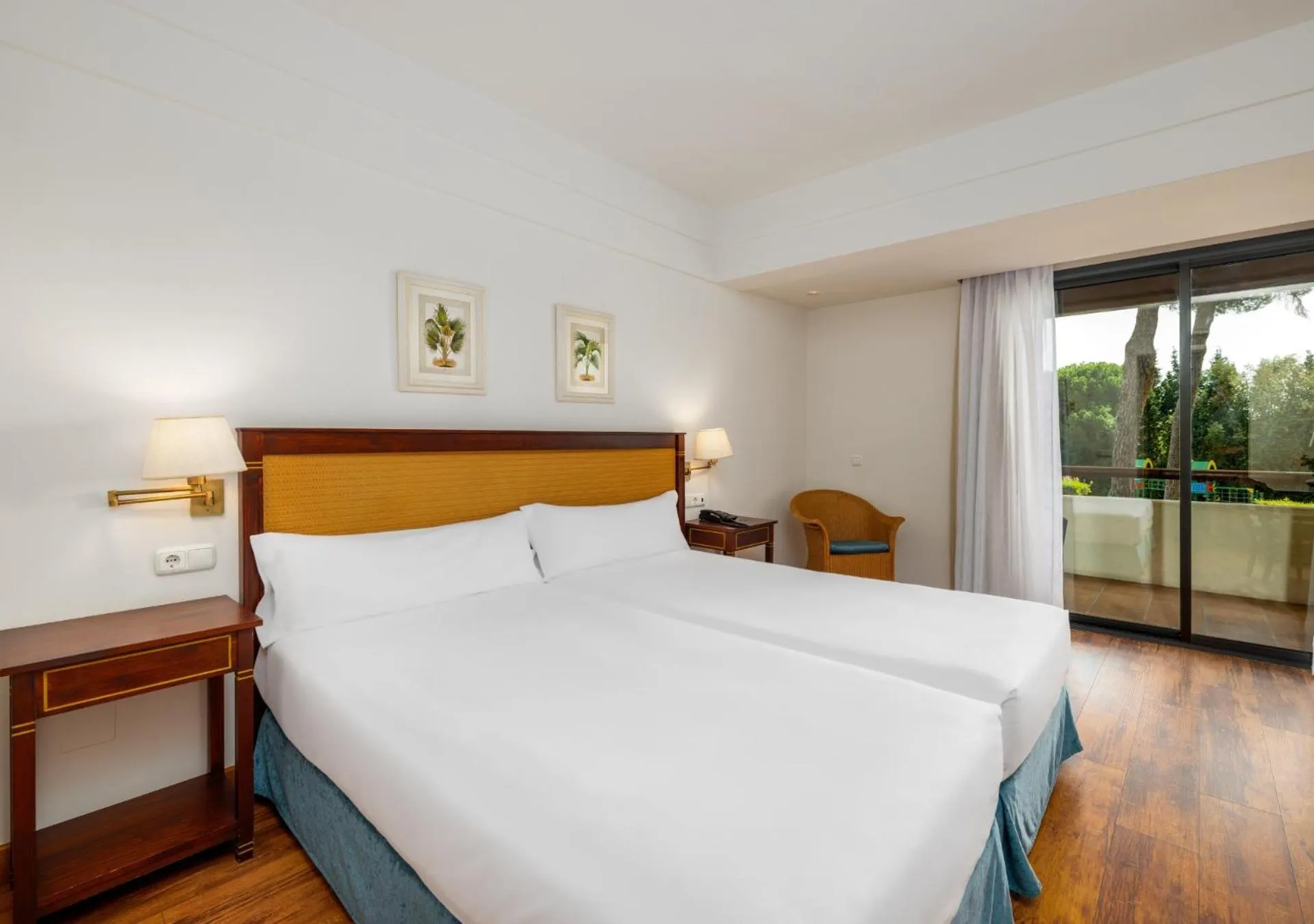 Bed in AZZ Guadacorte Campo de Gibraltar