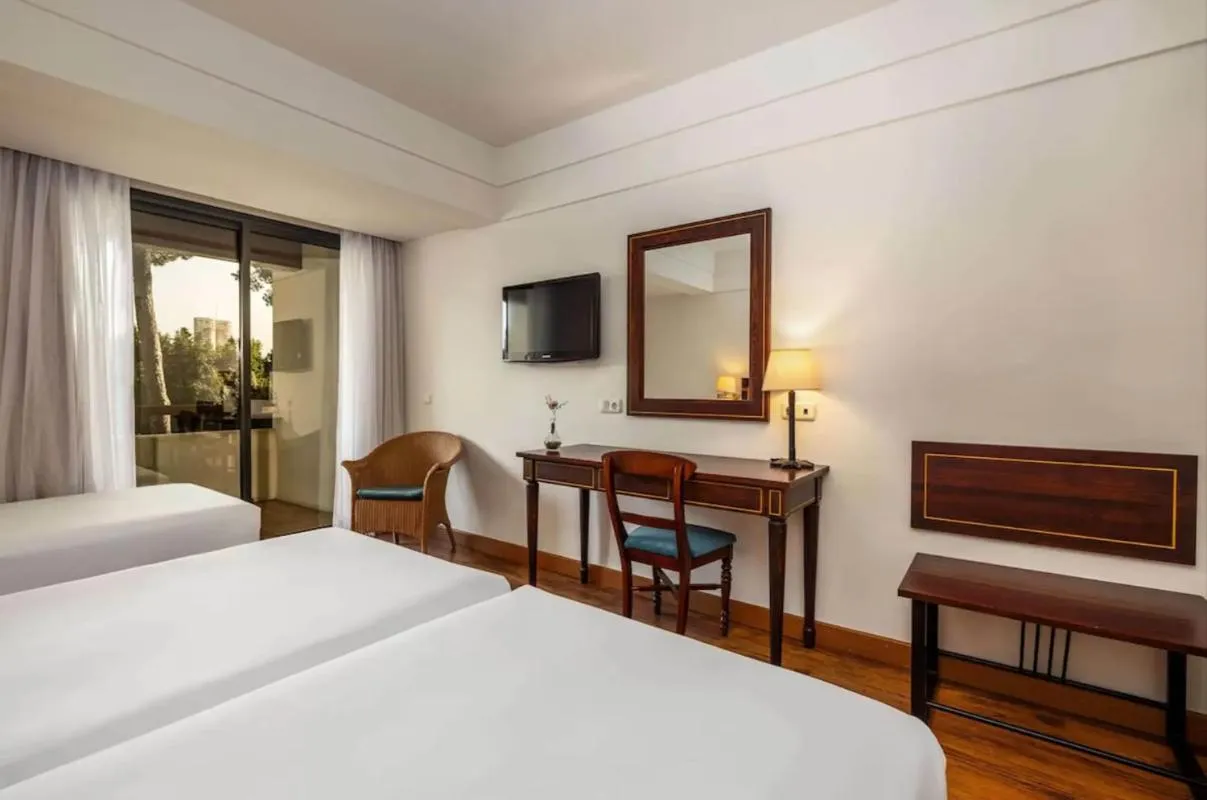 Bedroom, Bed in AZZ Guadacorte Campo de Gibraltar