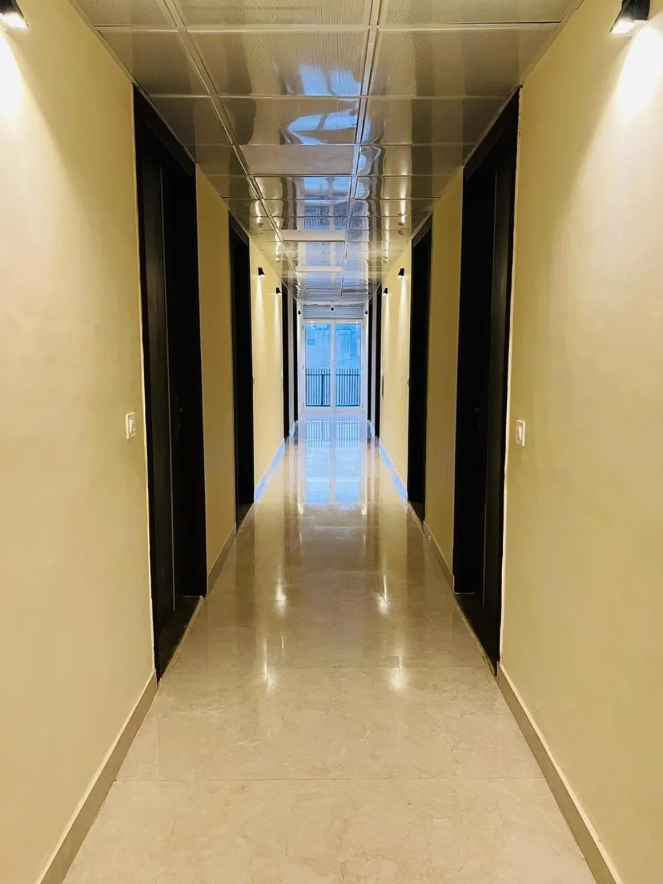 Inner courtyard view in Hotel RIVERB