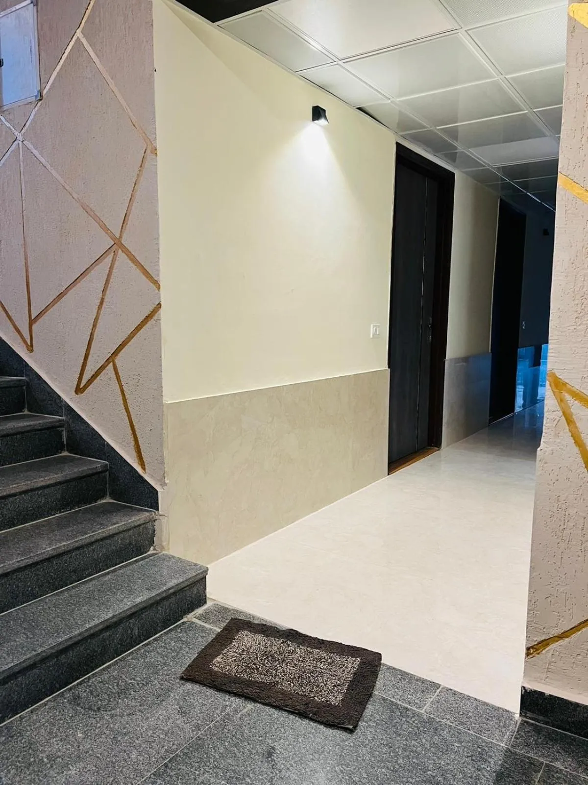 Inner courtyard view in Hotel RIVERB