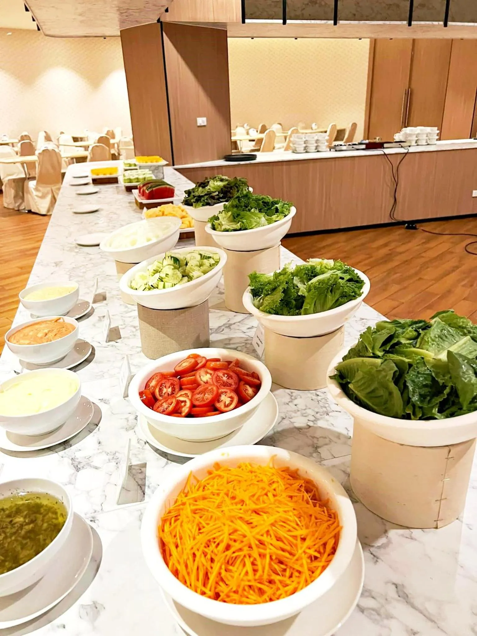 Restaurant/places to eat in Le Srivaree Suvarnabhumi Airport Hotel