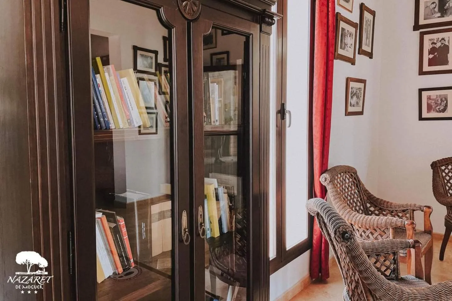 Library in Complejo Turístico Rural Nazaret De Moguer