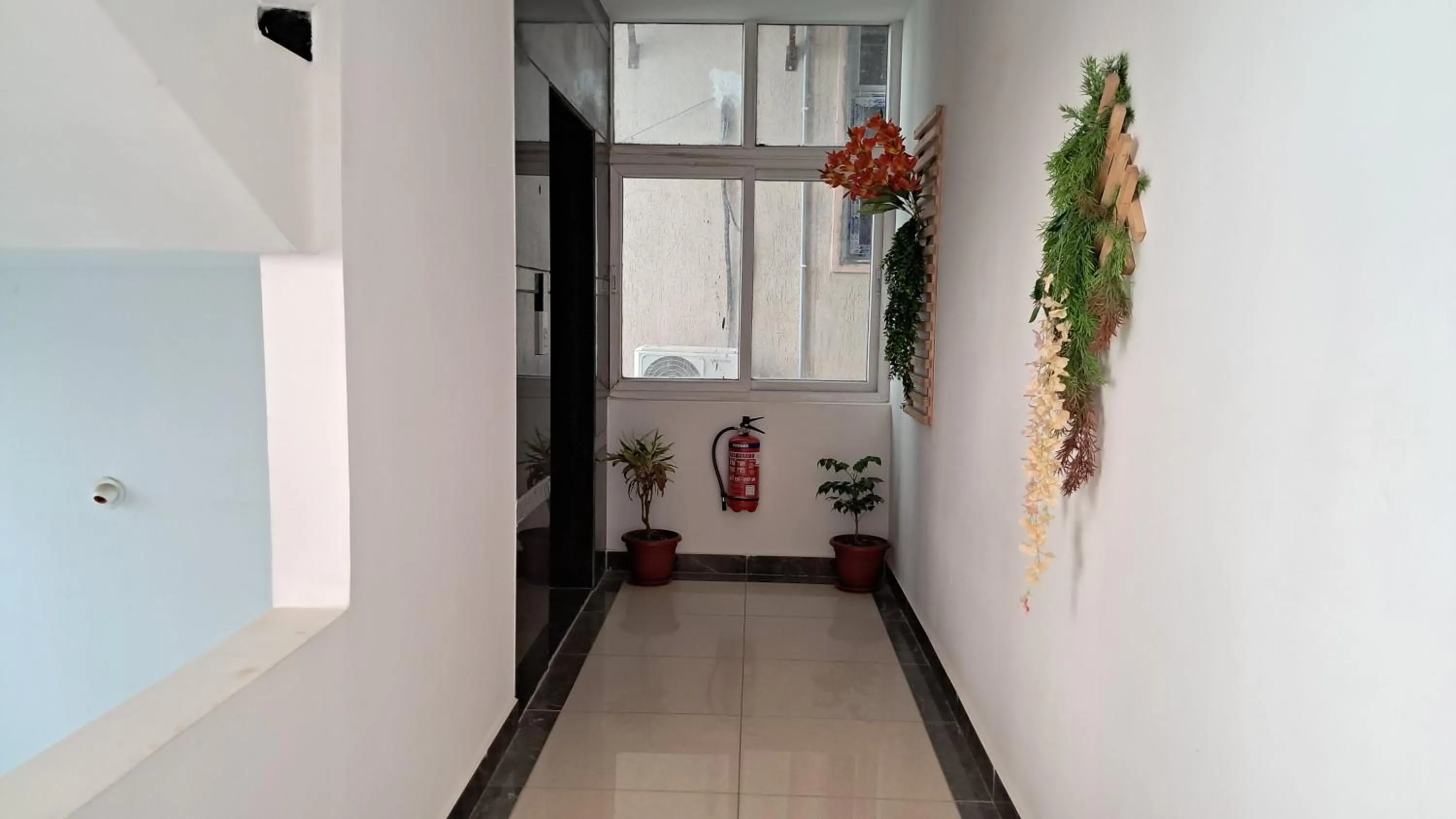 flat iron in The Balcony Hotel