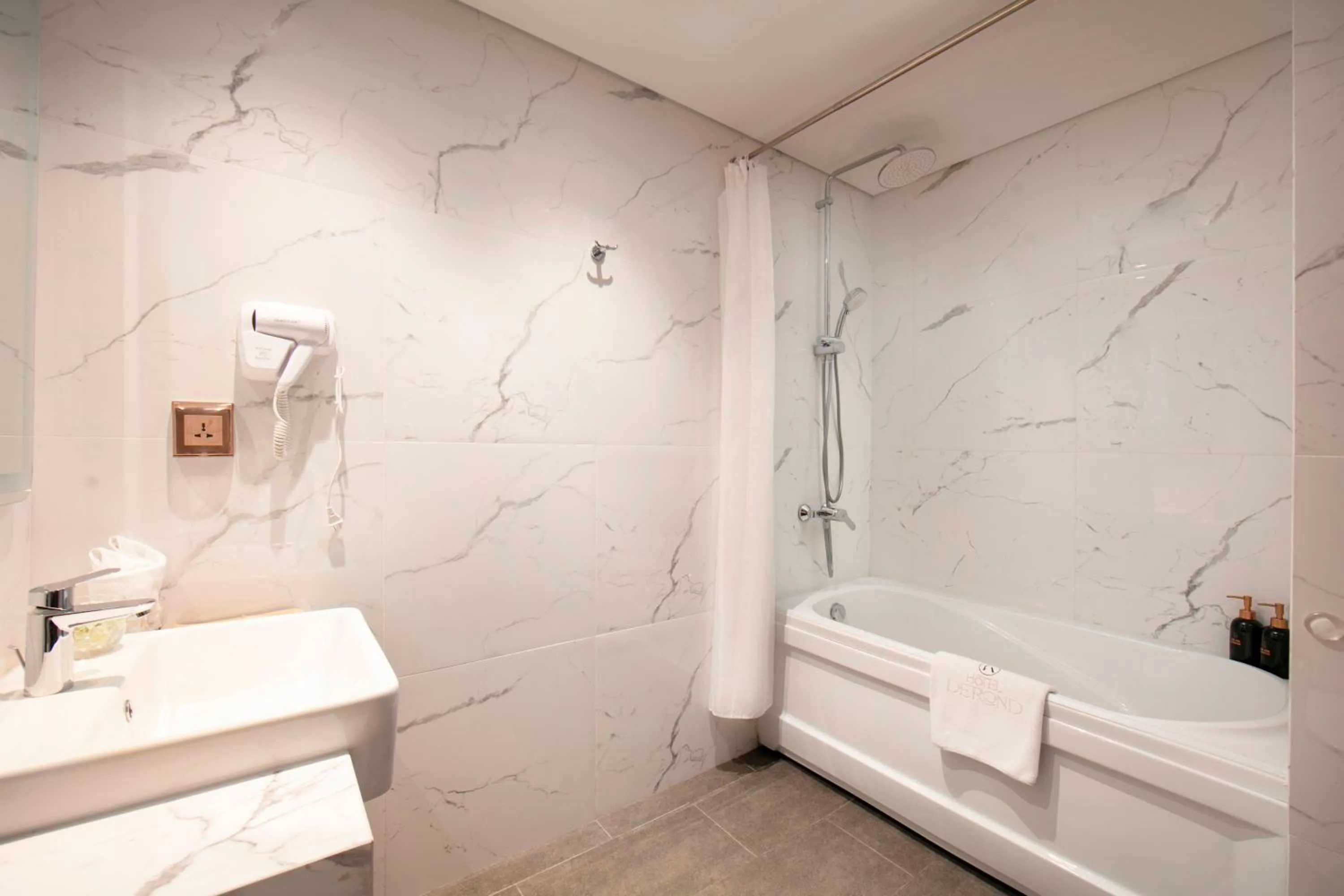 Bathroom in Hotel De Rond