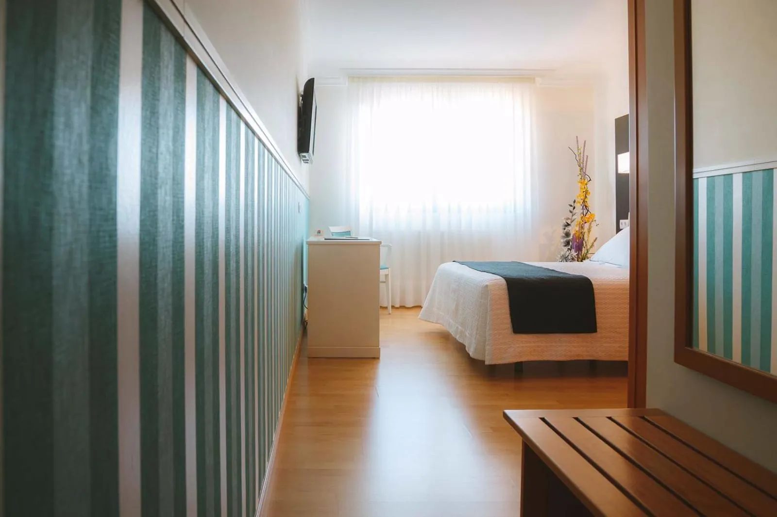 Bed in Hotel Lombiña