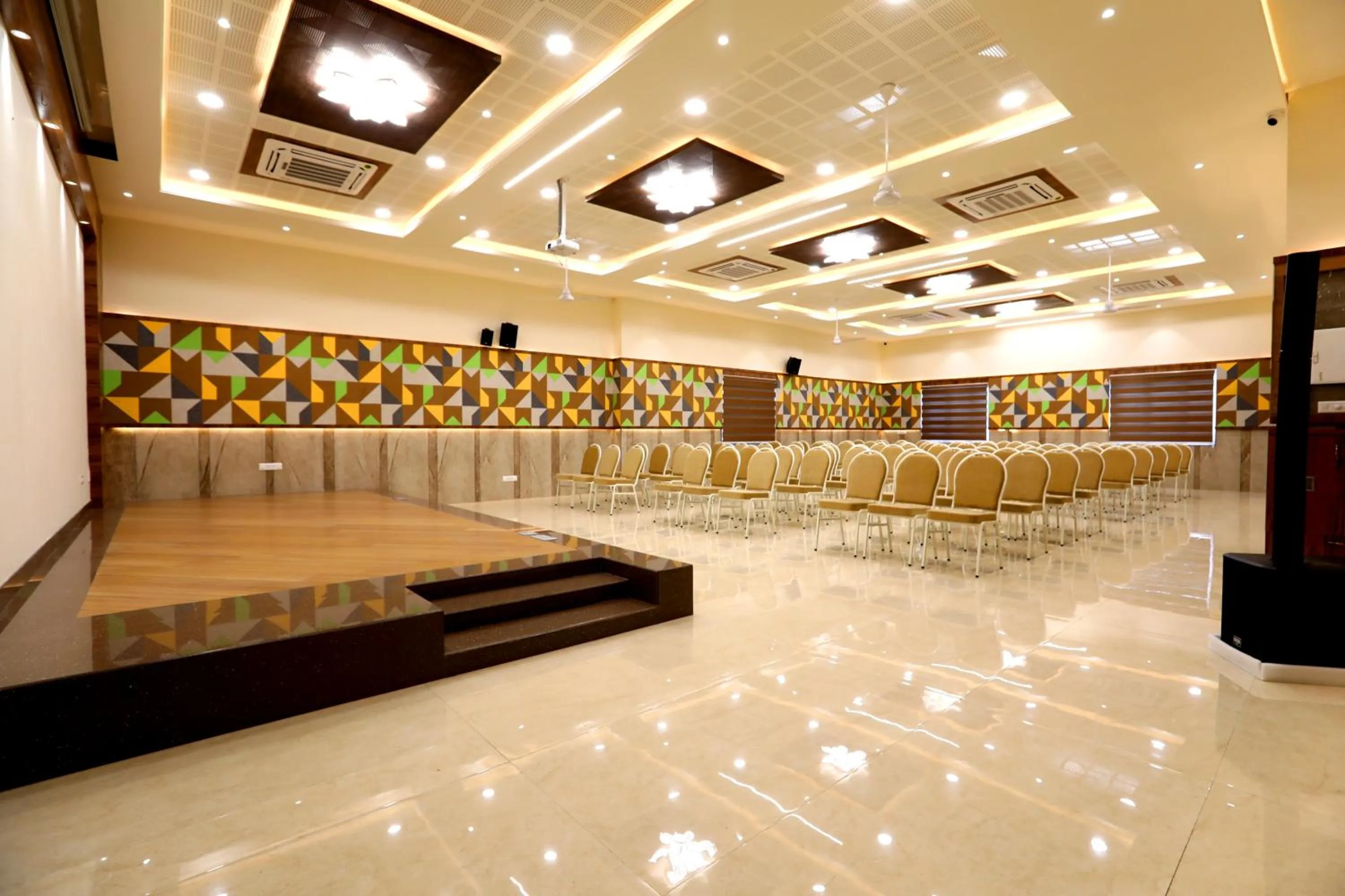 Banquet/Function facilities in Chetinaad Courtyard Gandhipuram by Centre Park