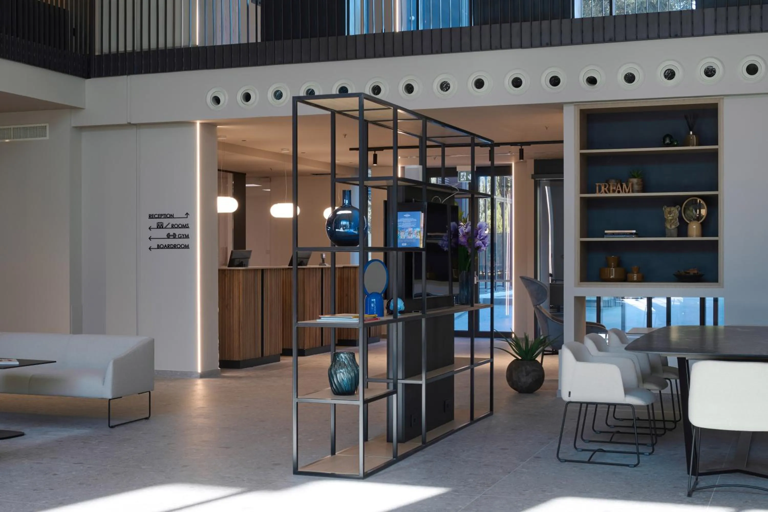 Communal lounge/ TV room in RMH Modena Raffaello