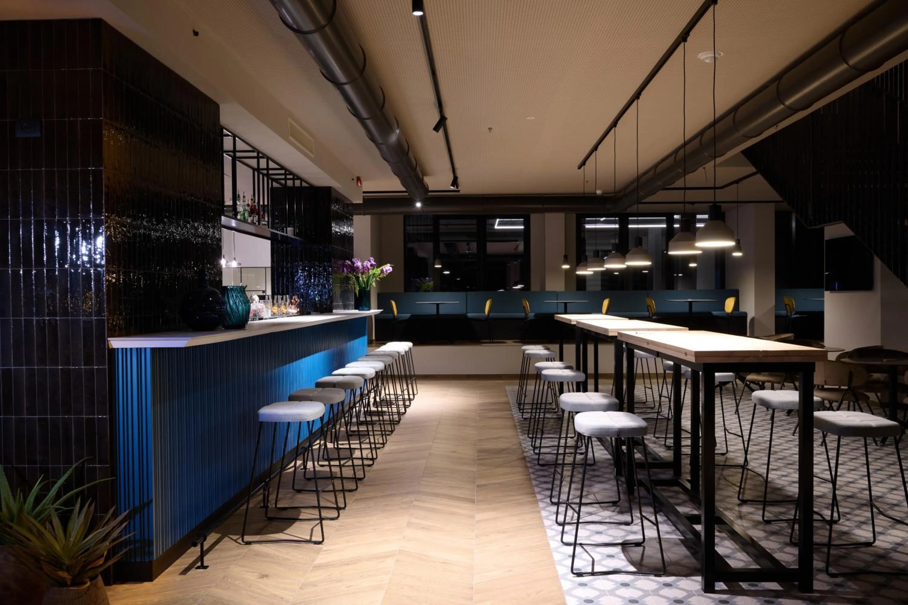 Restaurant/places to eat in RMH Modena Raffaello