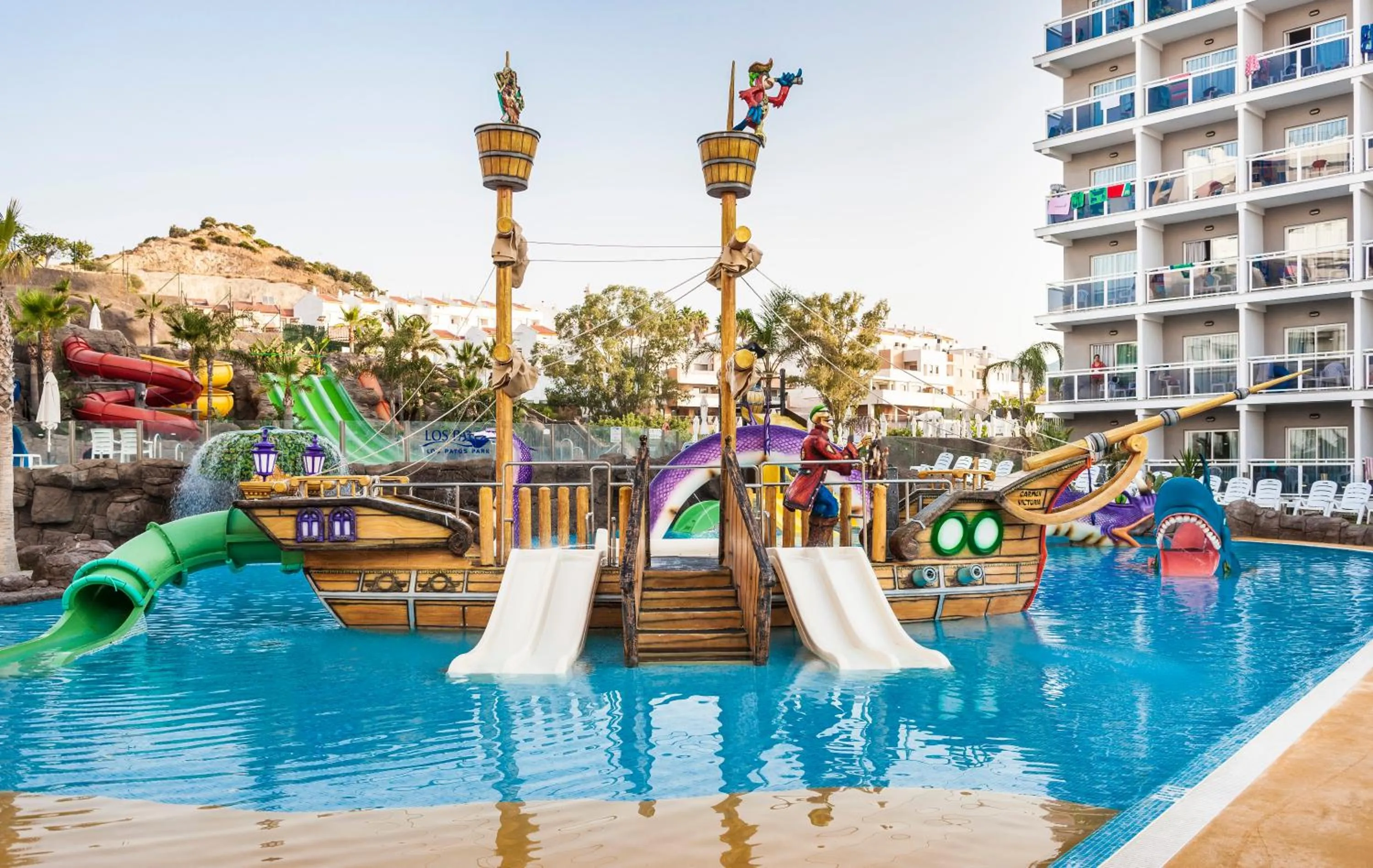 Aqua park in Globales Los Patos Park