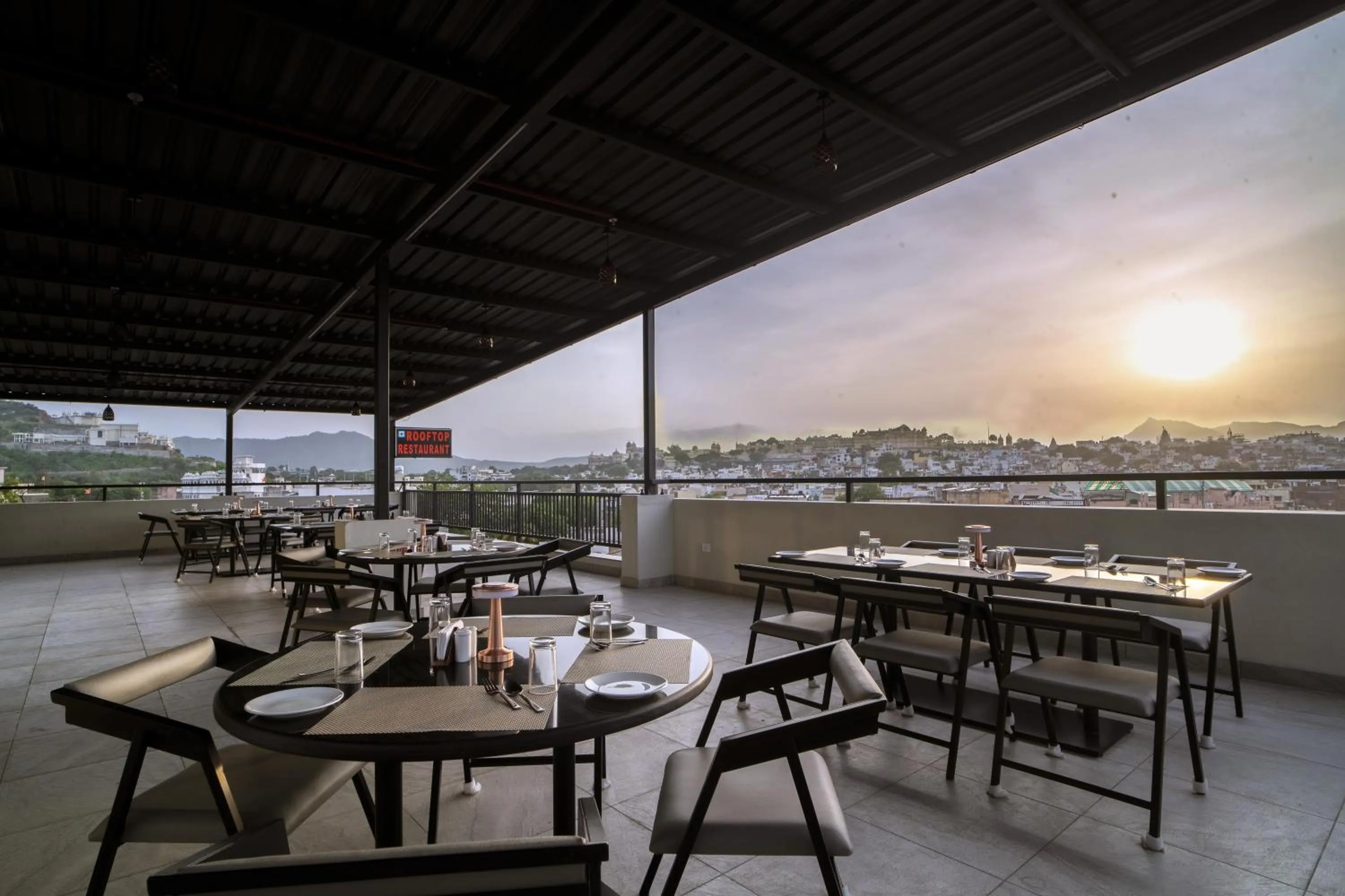 Restaurant/places to eat in THE MANGAL VIEW RESIDENCY - A Luxury Boutique Business Hotel