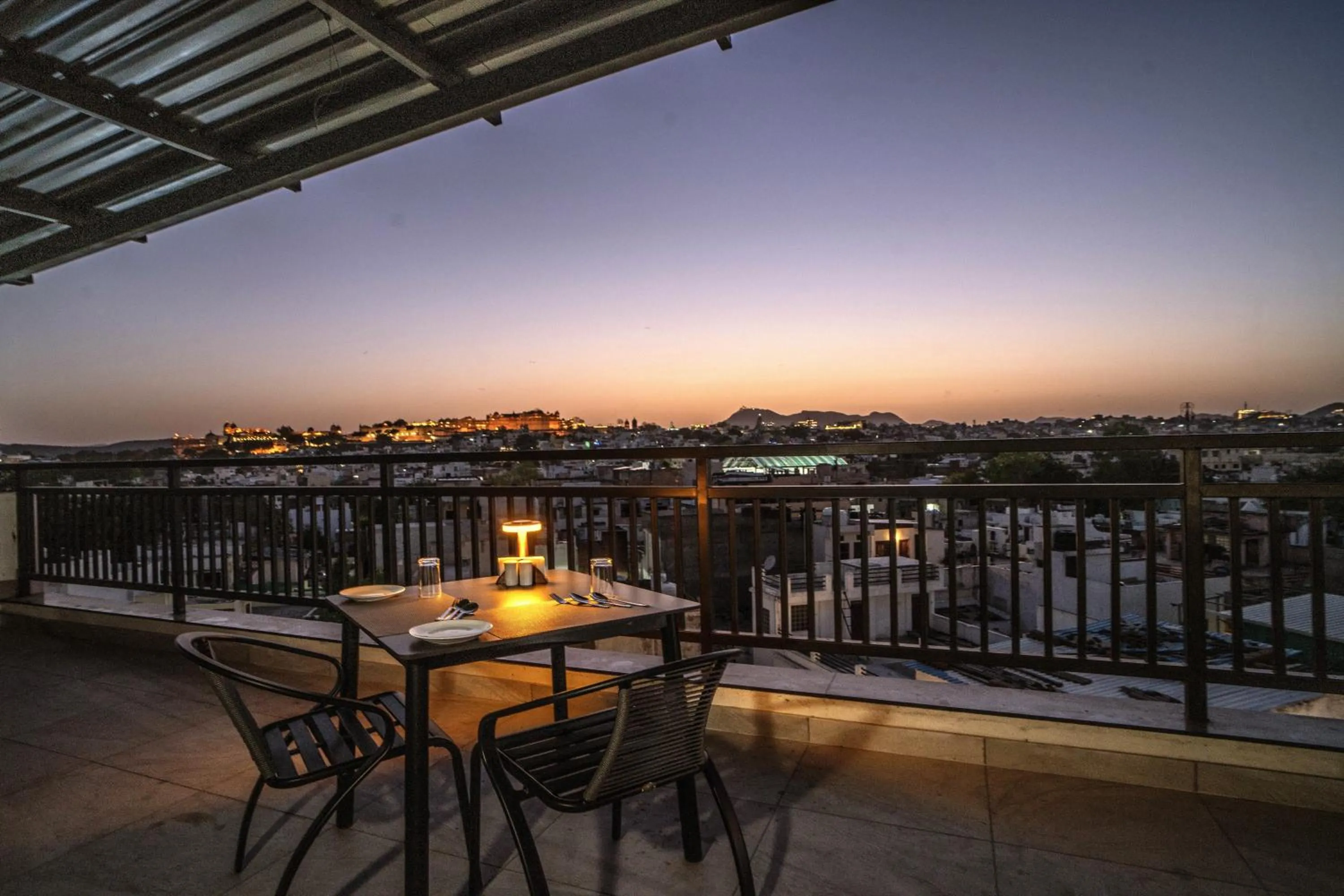 Restaurant/places to eat in THE MANGAL VIEW RESIDENCY - A Luxury Boutique Business Hotel