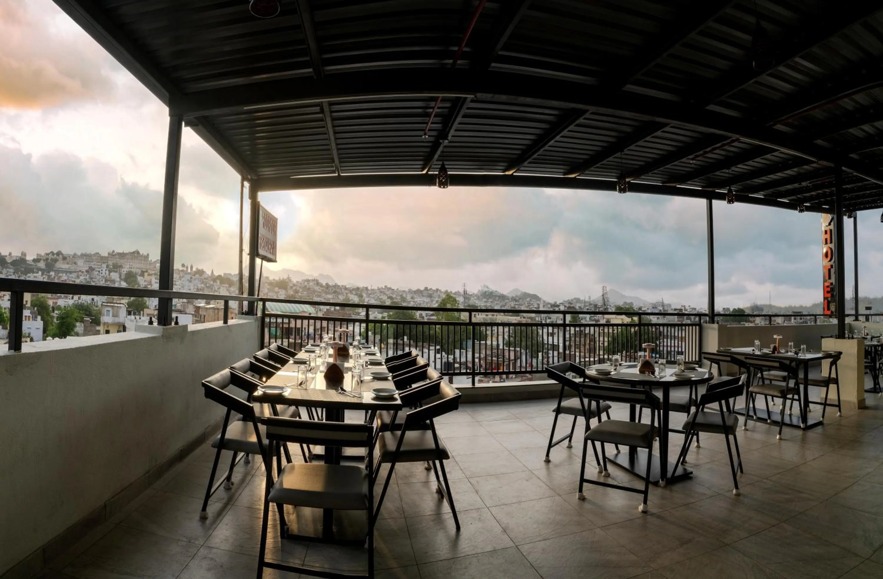 Restaurant/places to eat in THE MANGAL VIEW RESIDENCY - A Luxury Boutique Business Hotel