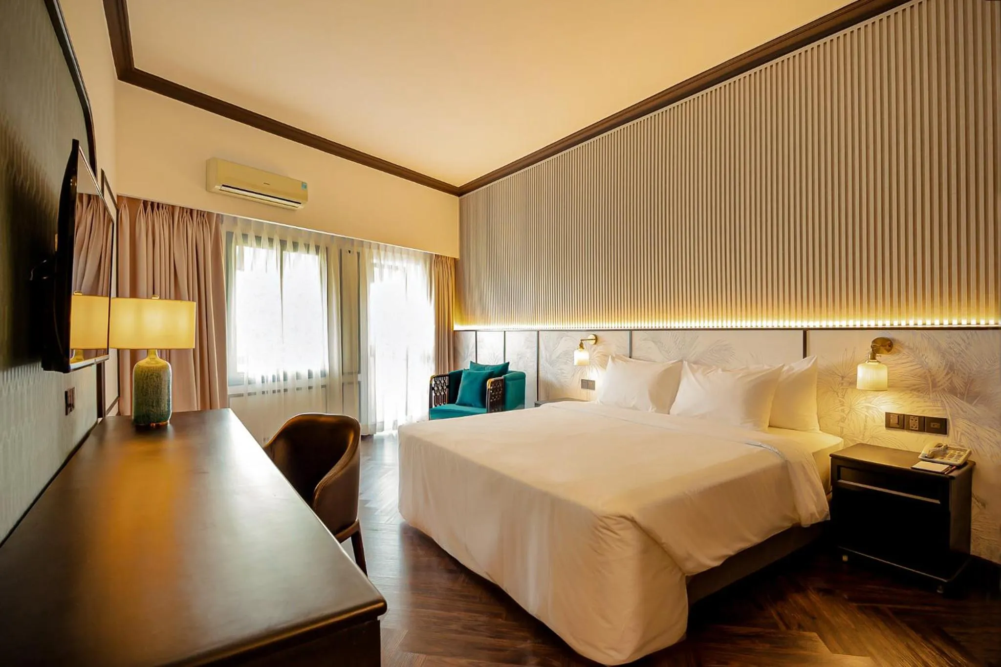 Bed in Dai Nam Boutique Hotel