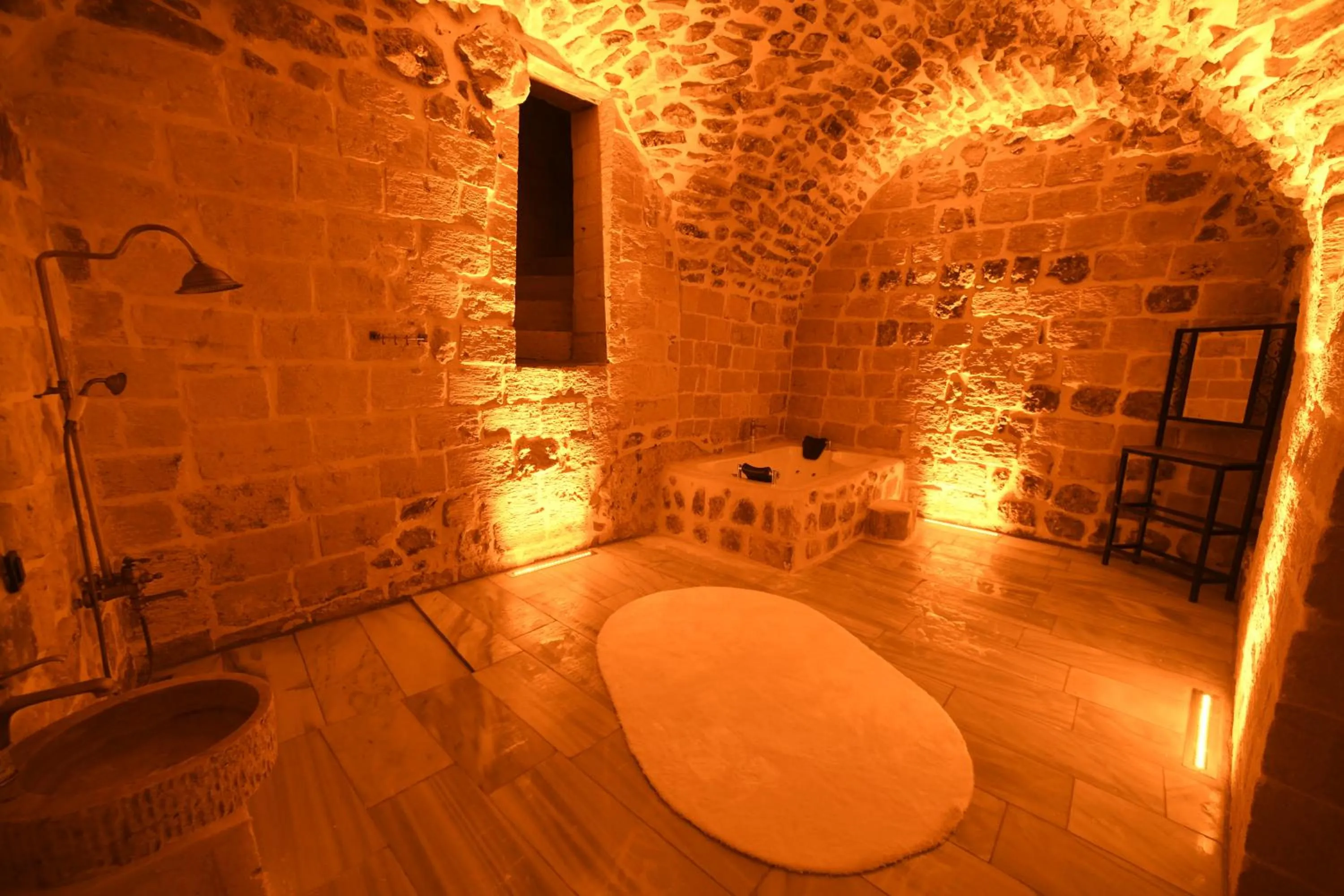 Legacy Mesopotamia Hotel