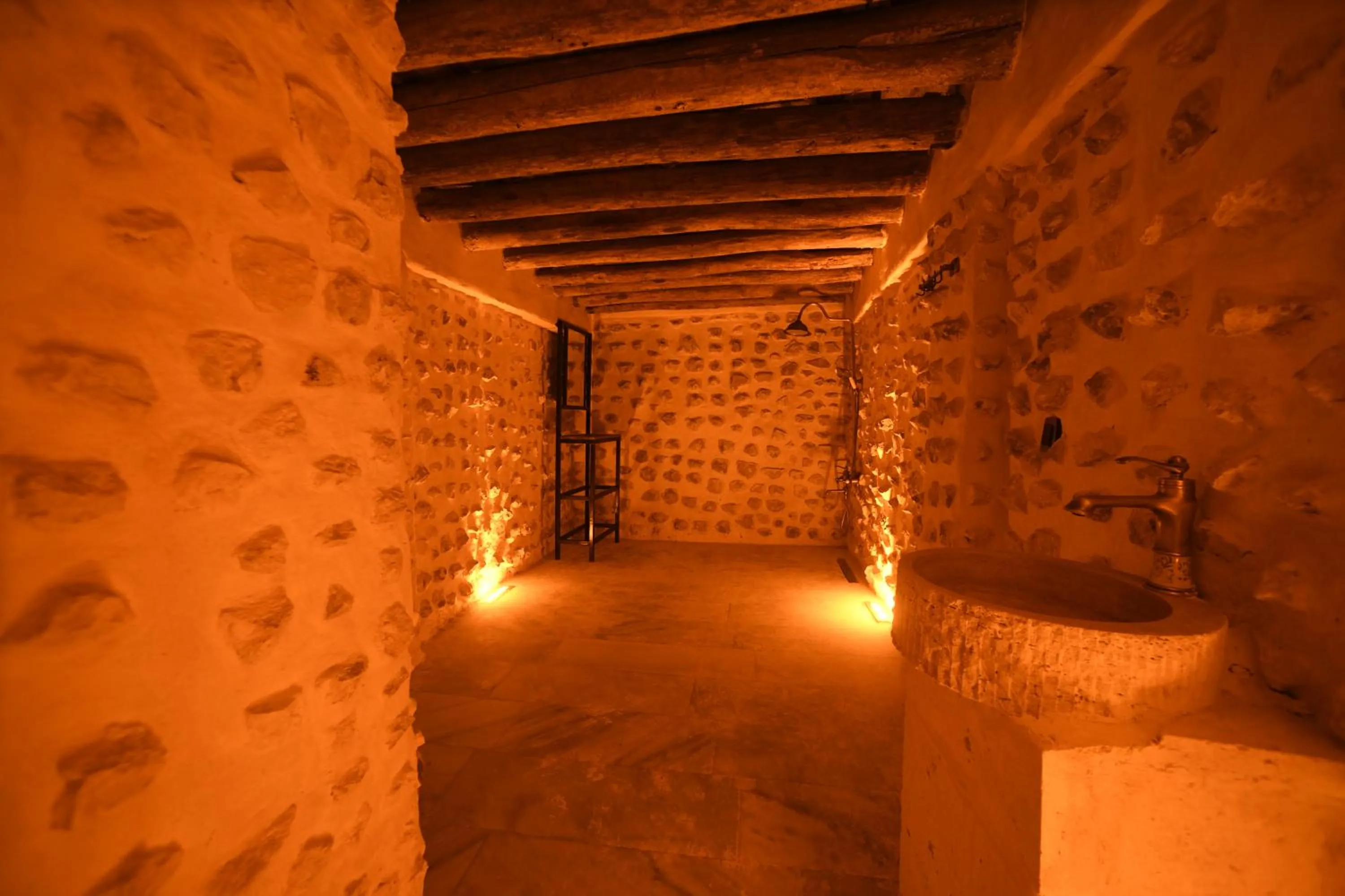 Legacy Mesopotamia Hotel