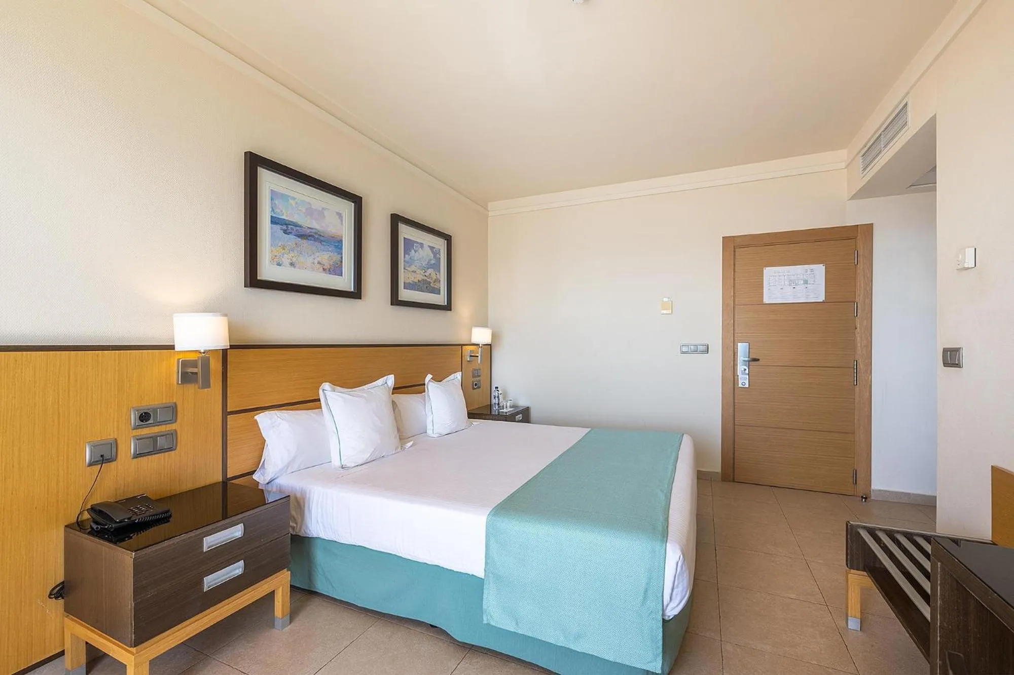 Photo of the whole room, Bed in Poseidon La Manga Hotel & Spa - Designed for Adults