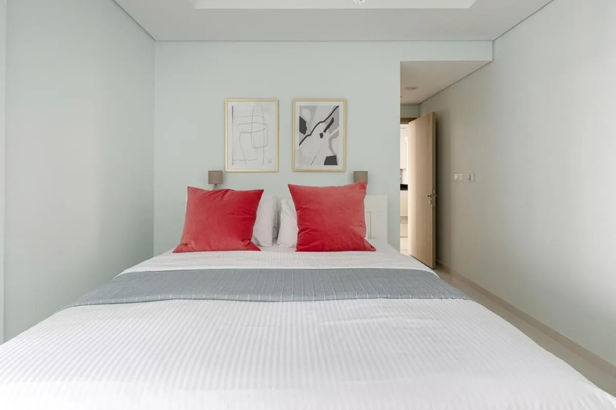 Other, Bed in Frank Porter - Paramount Midtown