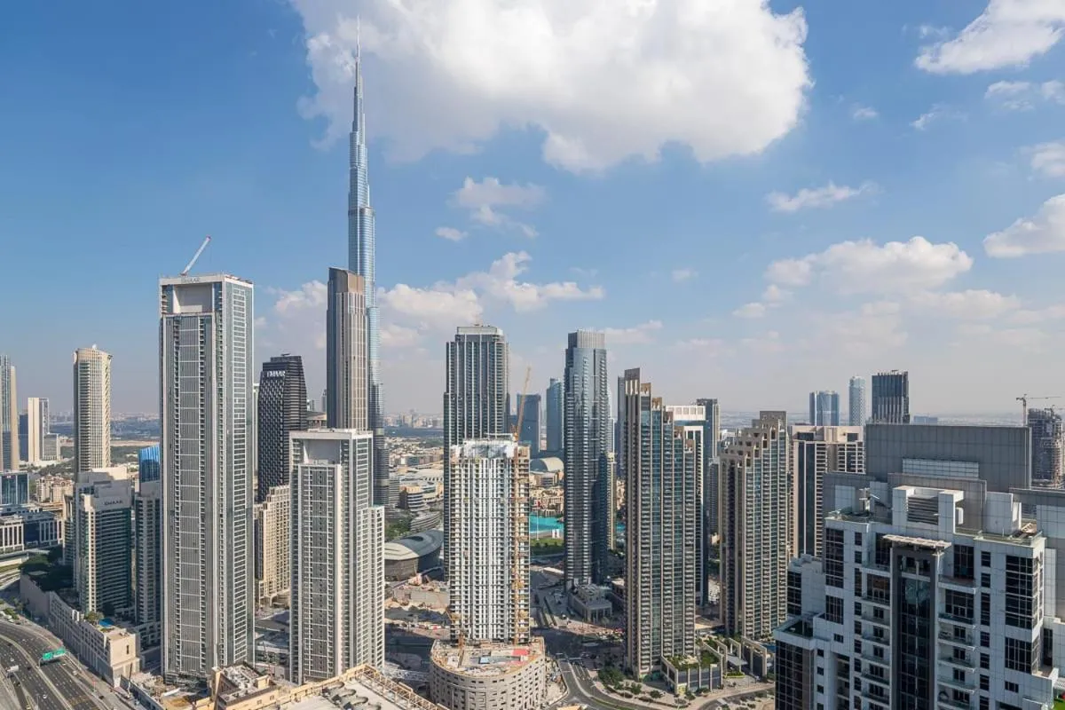 Other in Frank Porter - Paramount Midtown