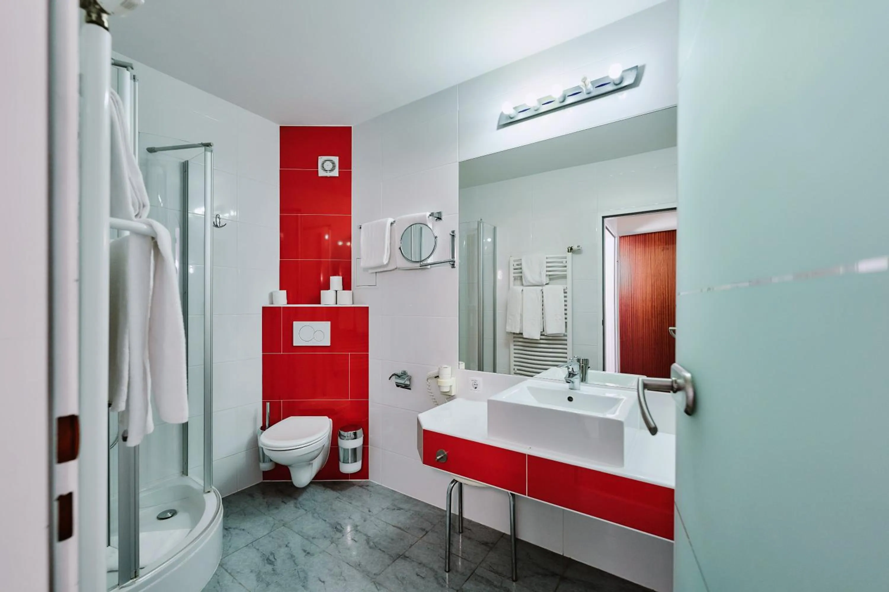 Bathroom in Hotel Deutschmeister