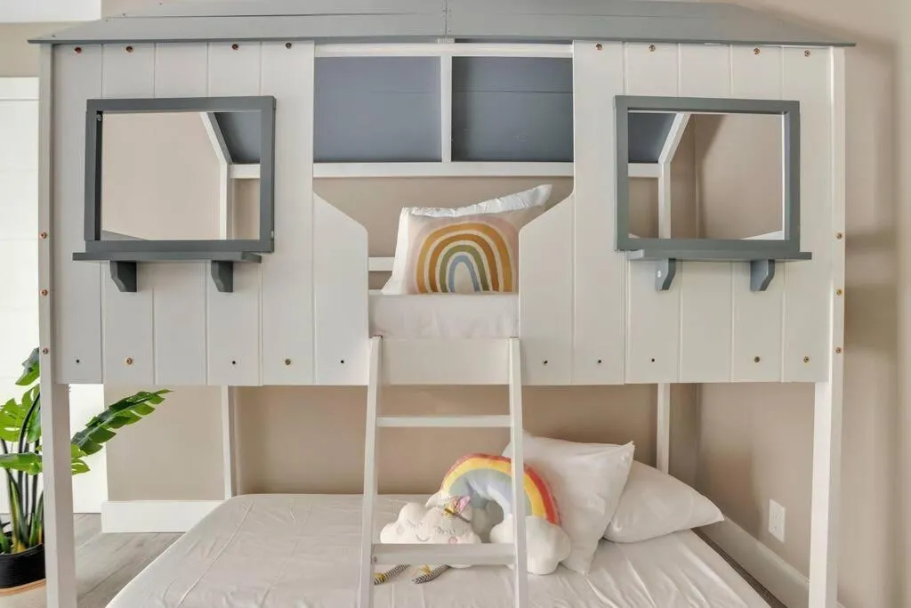 Bed in Stunning 2 Story Villa with Pool
