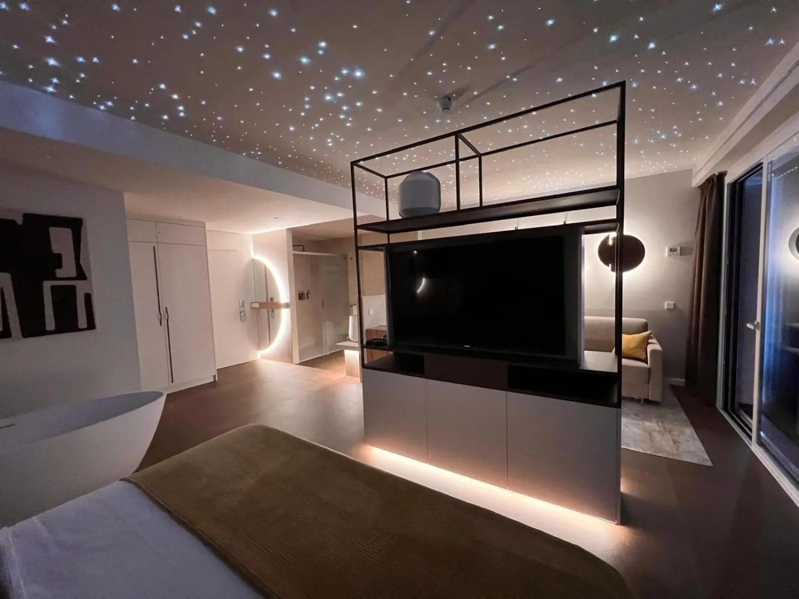 Bed in Canyelles Platja