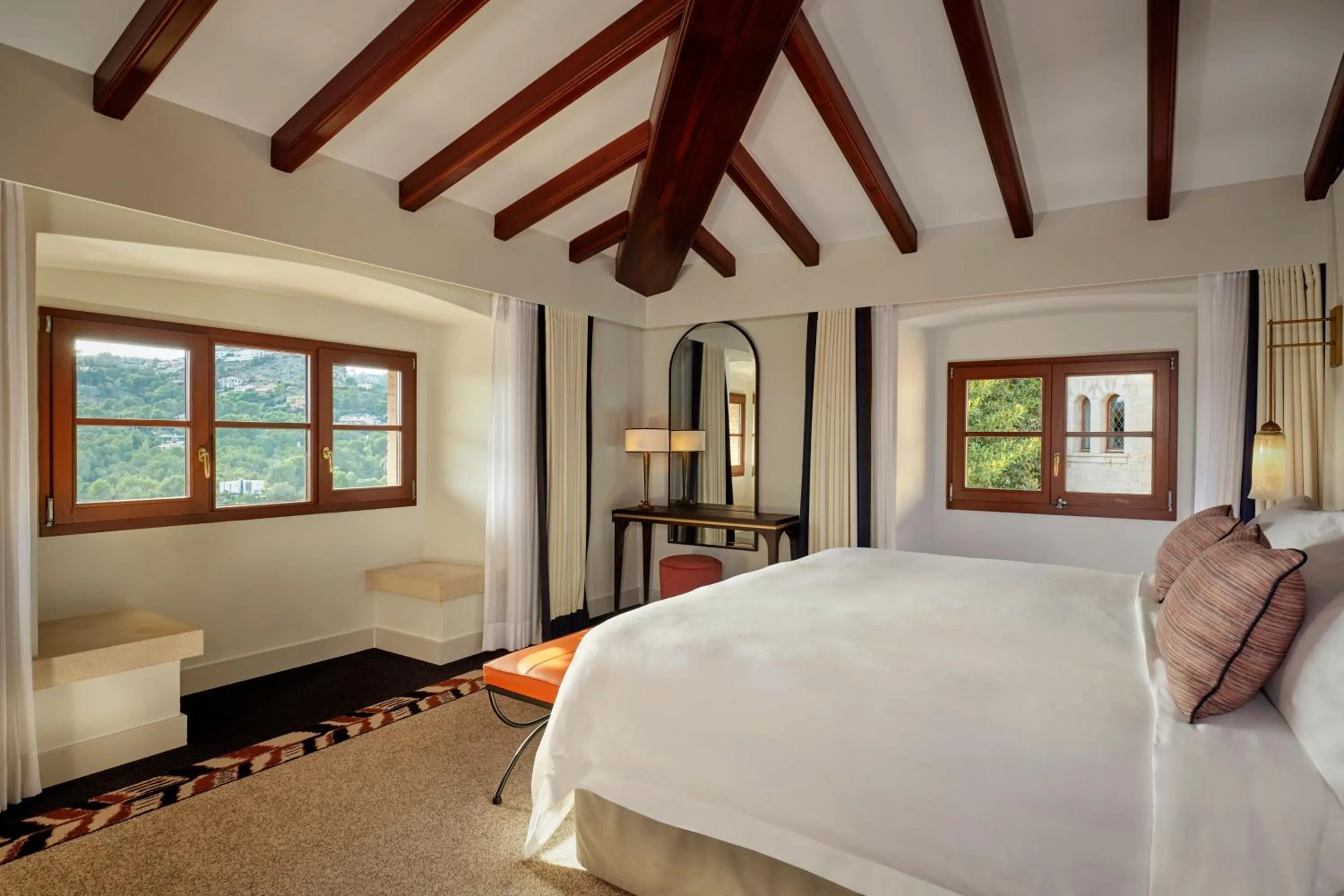 Bedroom, Bed in Castillo Hotel Son Vida, a Luxury Collection Hotel, Mallorca