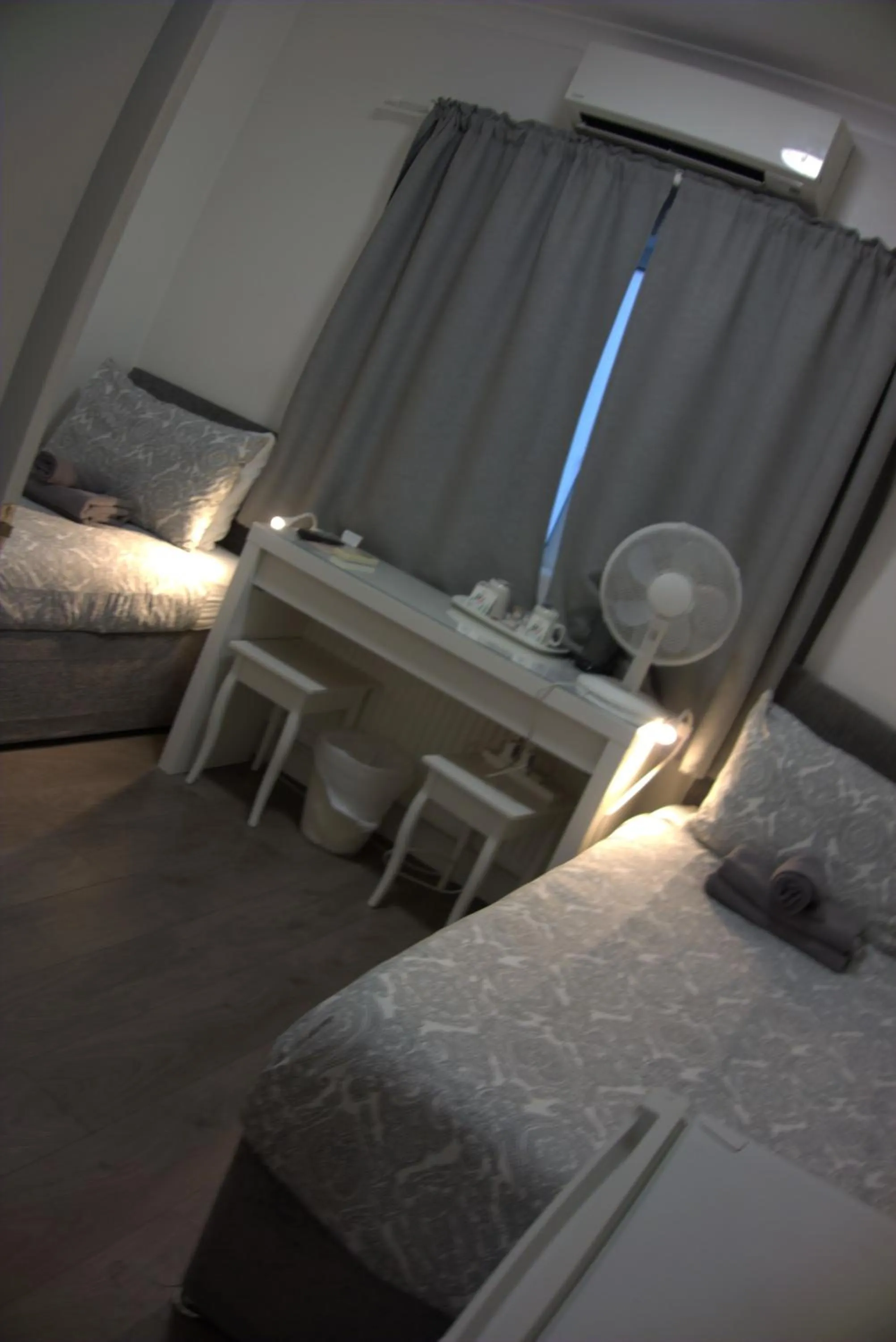 Bedroom, Bed in Abbey Point Hotel