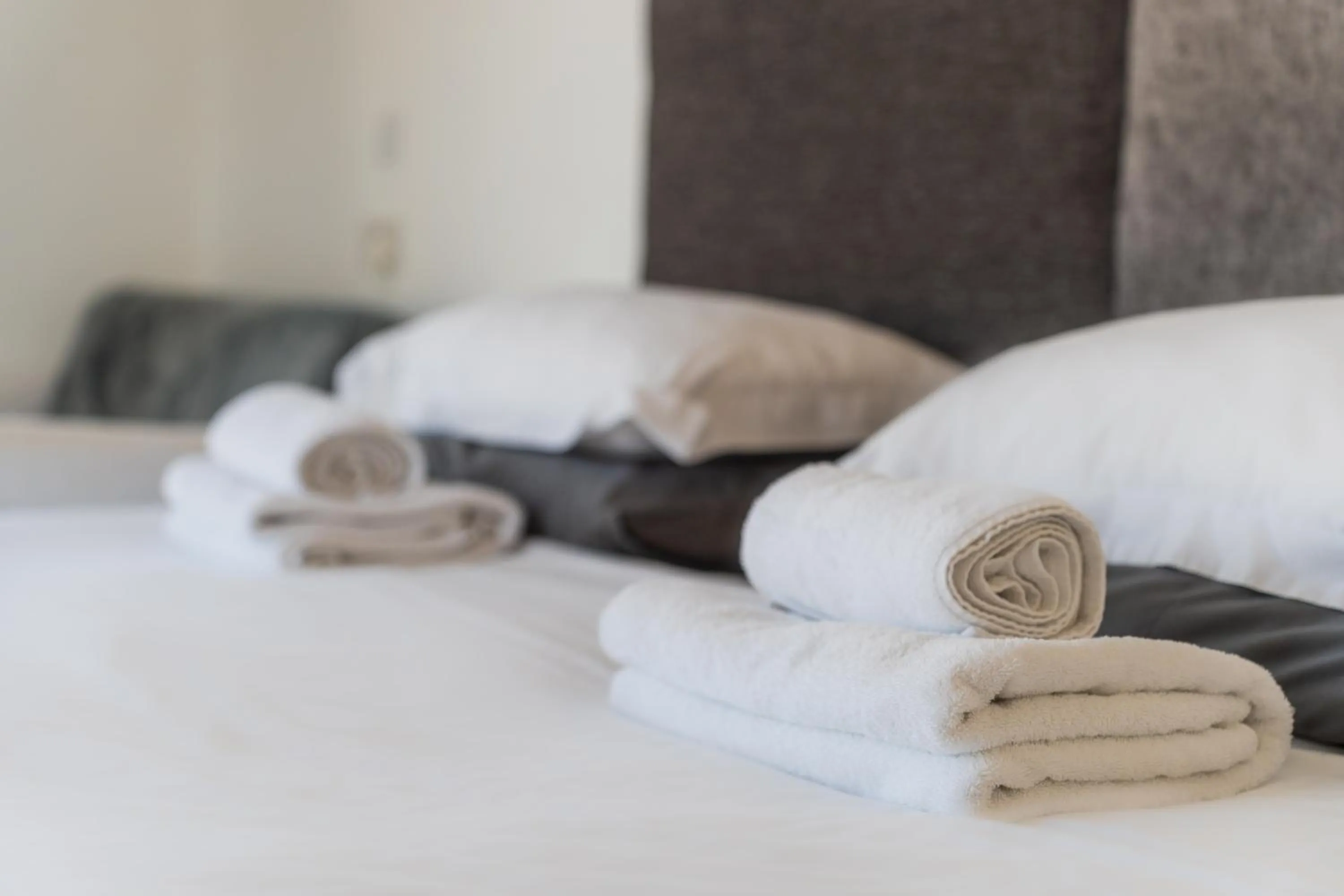 Bed in Abbey Point Hotel