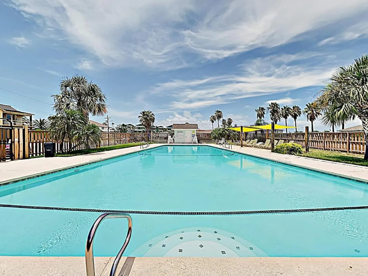 Property building in Flamingo House