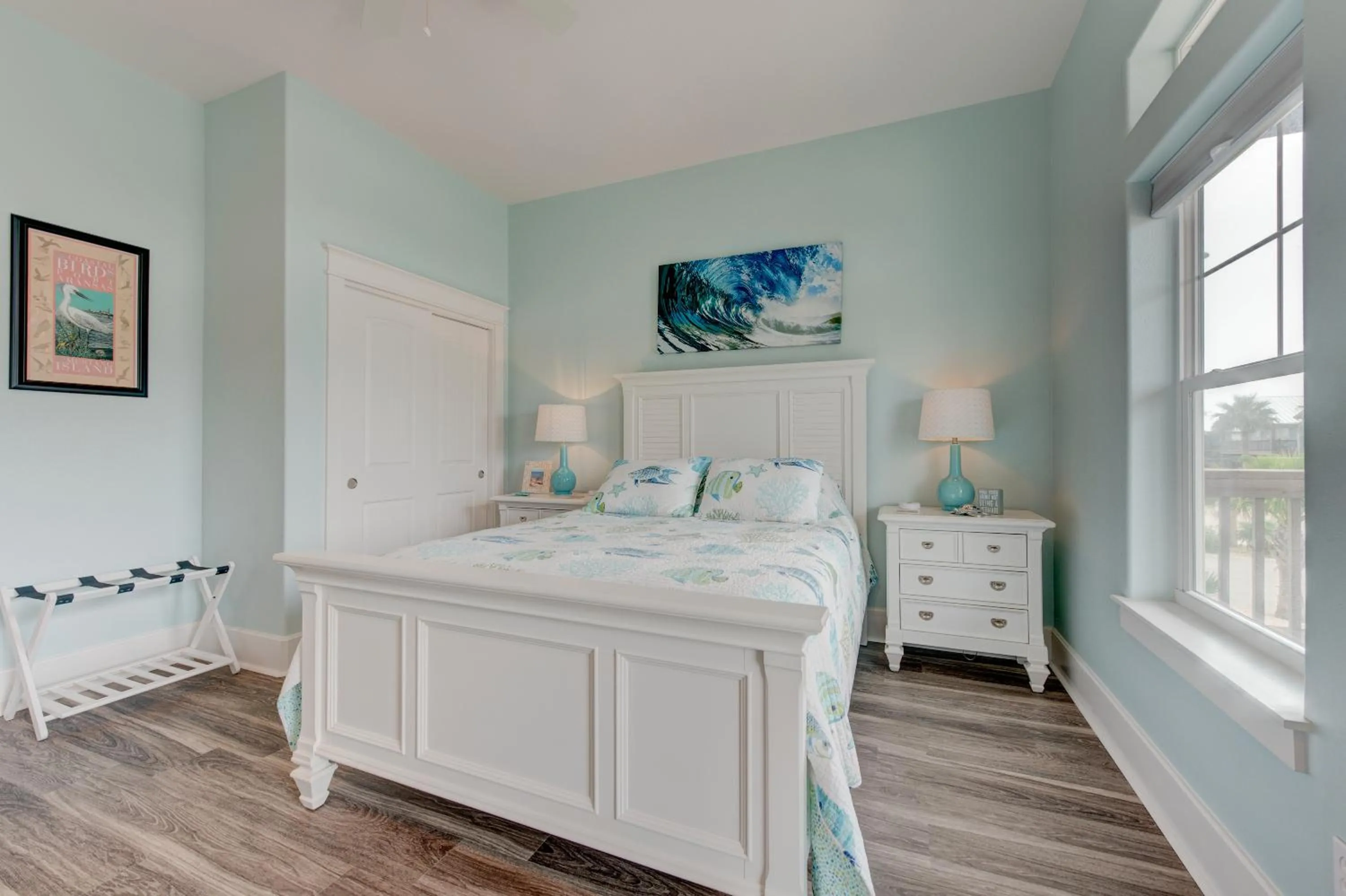 Property building, Bed in Whooping Crane Lane